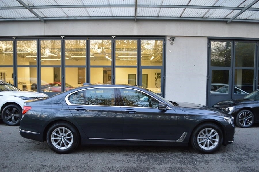 BMW 730d xDrive Steptronic-image-14