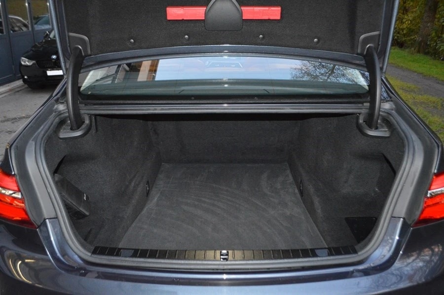 BMW 730d xDrive Steptronic-image-11