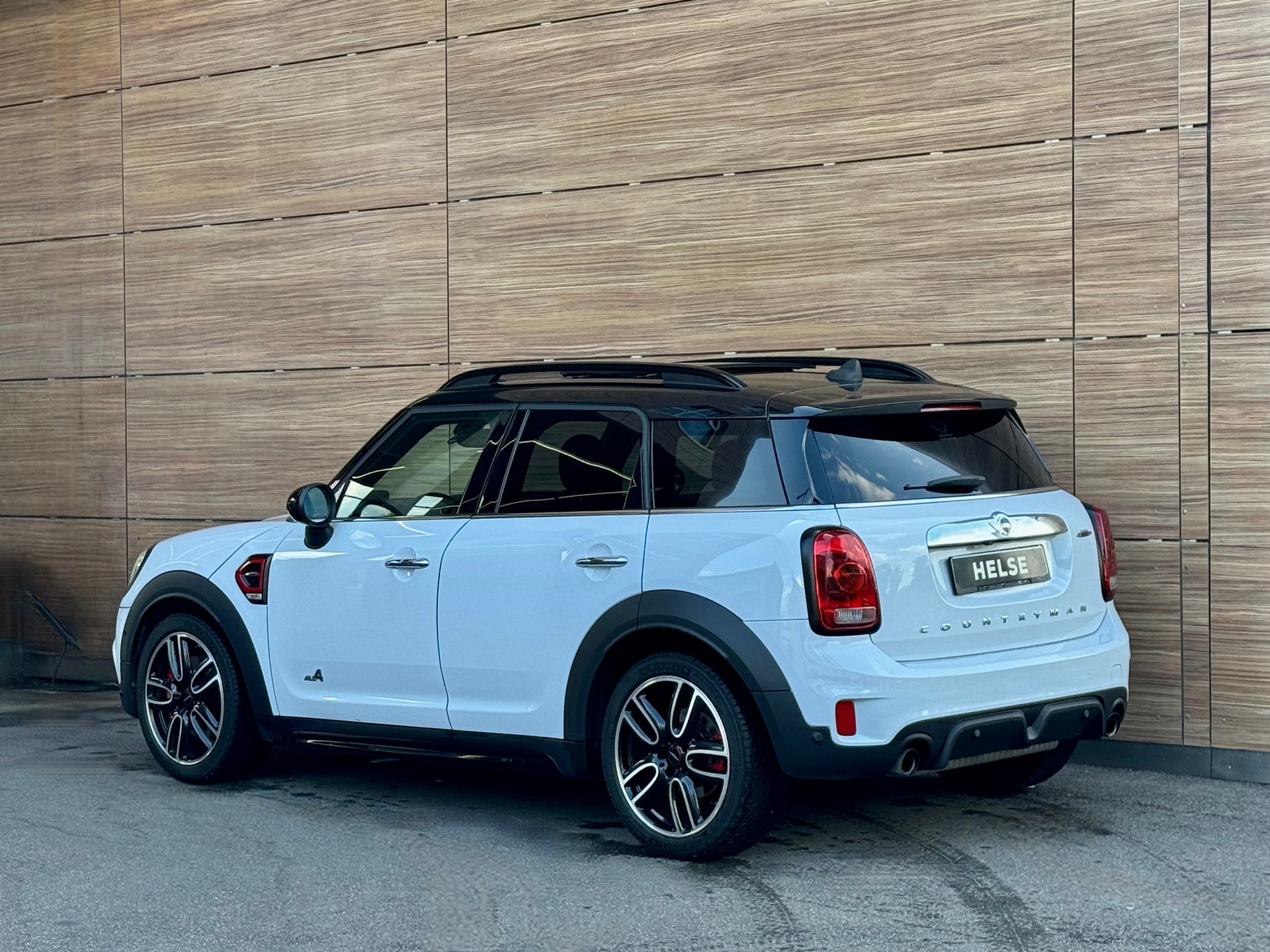 MINI Countryman John Cooper Works ALL4 Steptronic - Frisch ab MFK - Panorama - Chili Paket --image-4