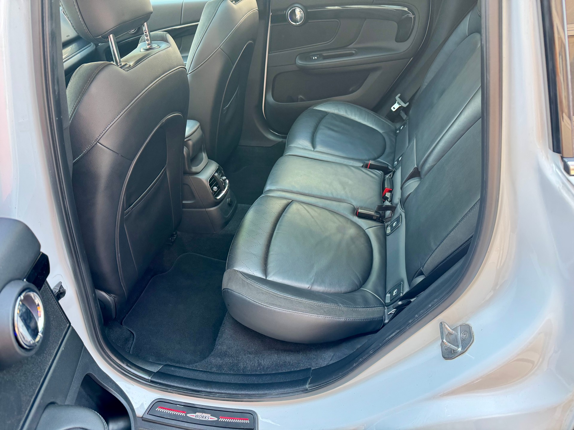 MINI Countryman John Cooper Works ALL4 Steptronic - Frisch ab MFK - Panorama - Chili Paket --image-8