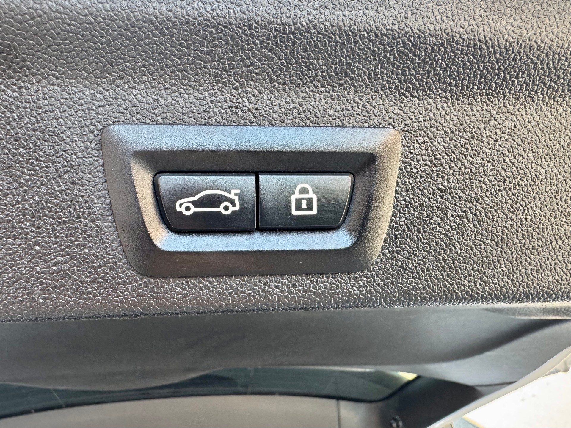 MINI Countryman John Cooper Works ALL4 Steptronic - Frisch ab MFK - Panorama - Chili Paket --image-13