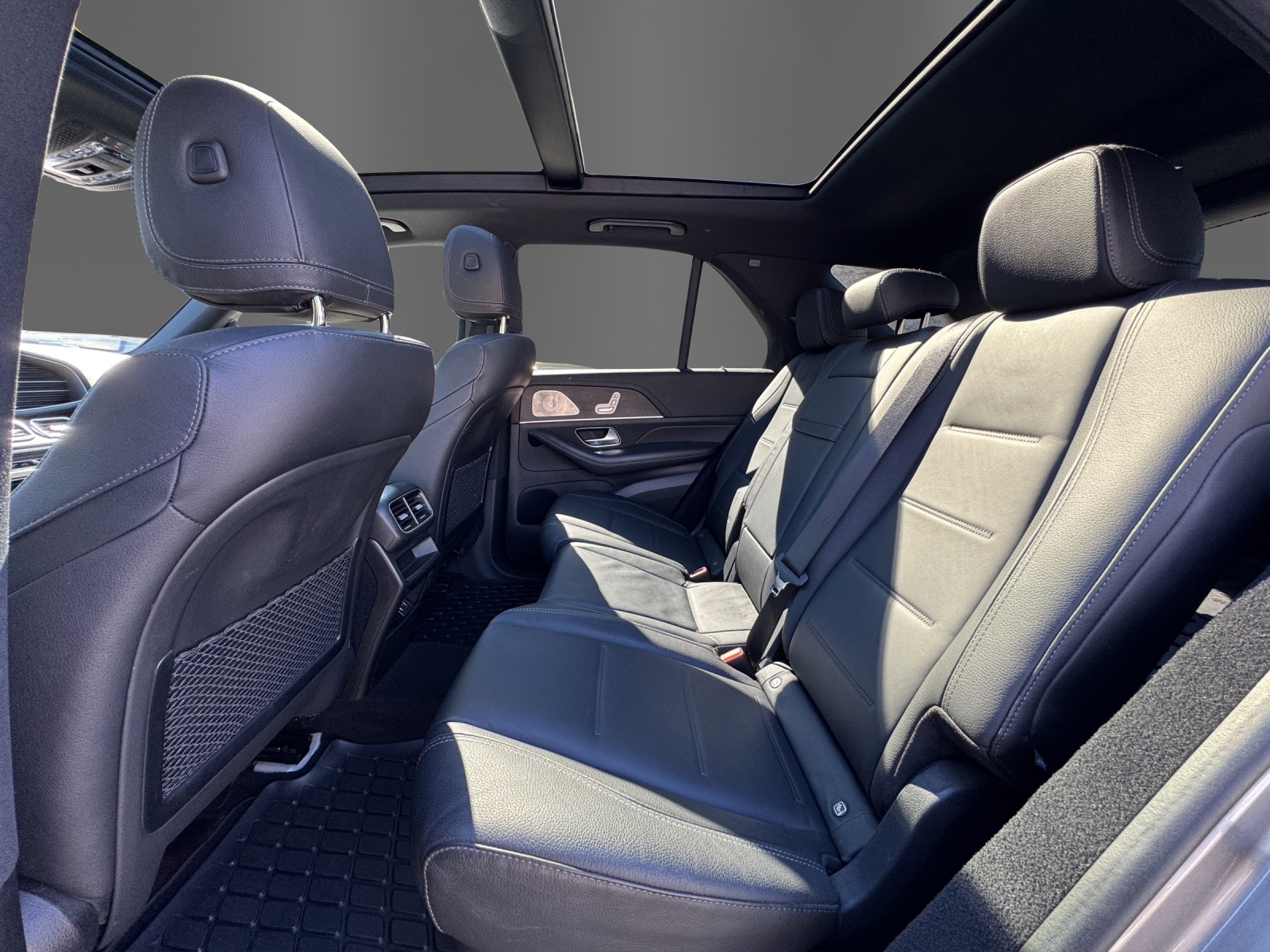 MERCEDES-BENZ GLE 350 d AMG Line 4Matic-image-12