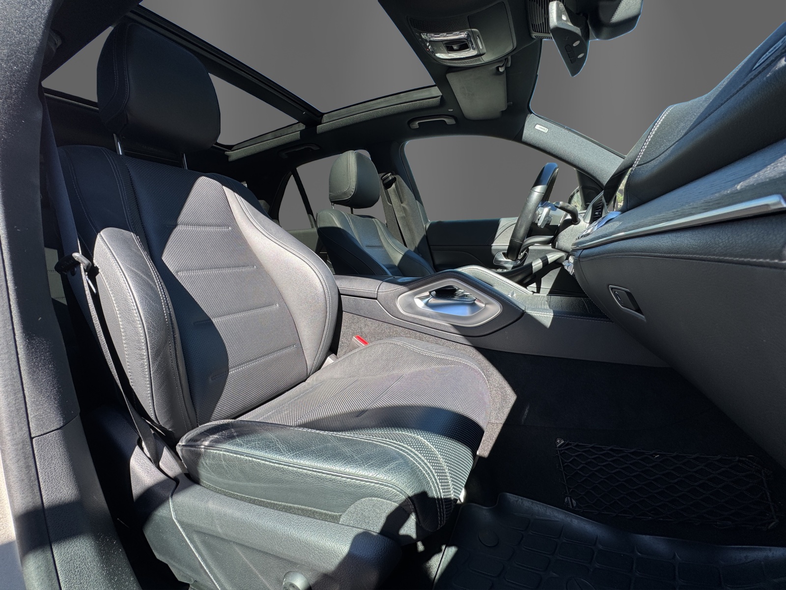 MERCEDES-BENZ GLE 350 d AMG Line 4Matic-image-17