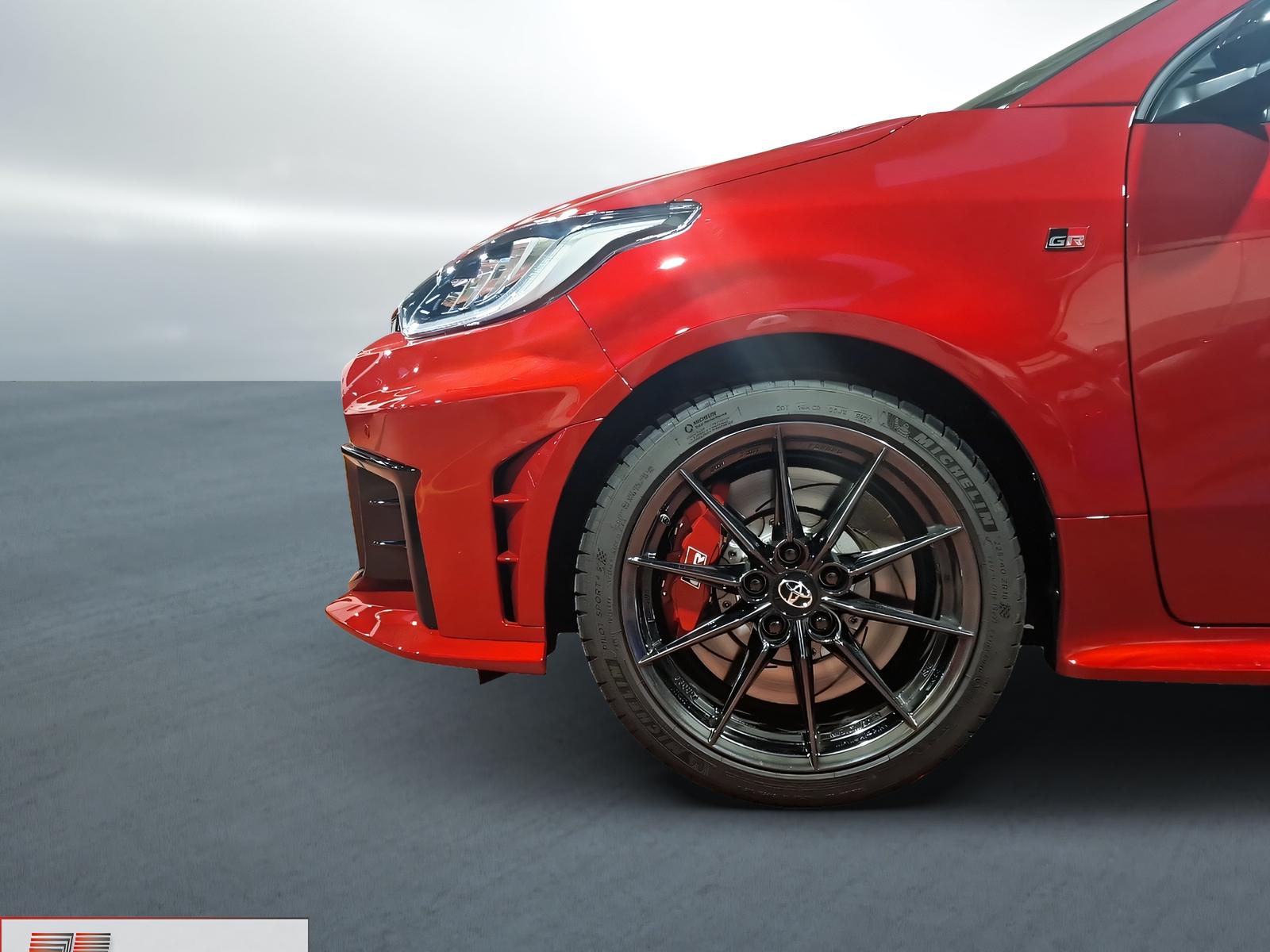 TOYOTA GR Yaris 1.6 Turbo Sport 4x4-image-1