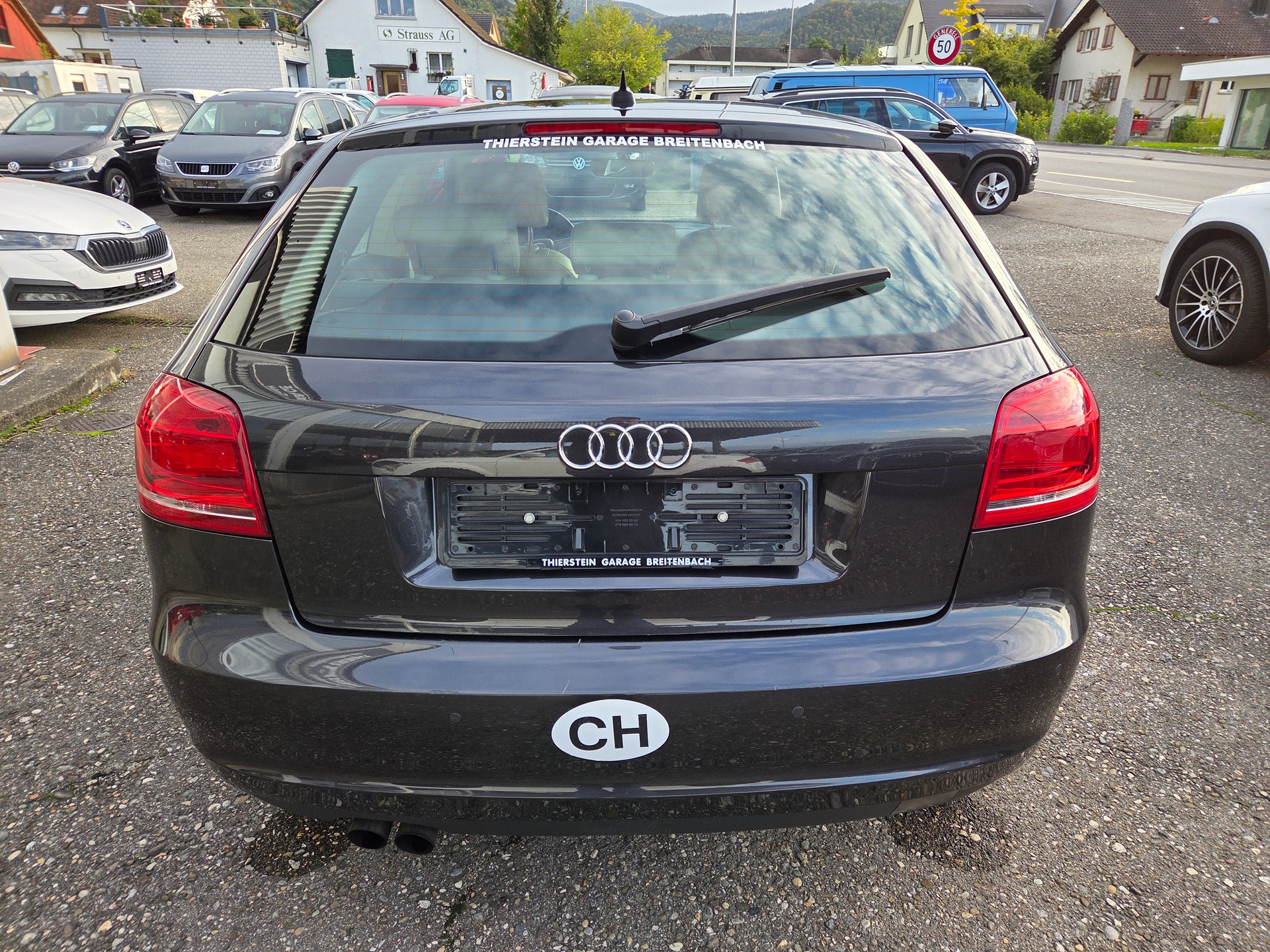 AUDI A3 2.0 TFSI Ambiente S-tronic-image-4
