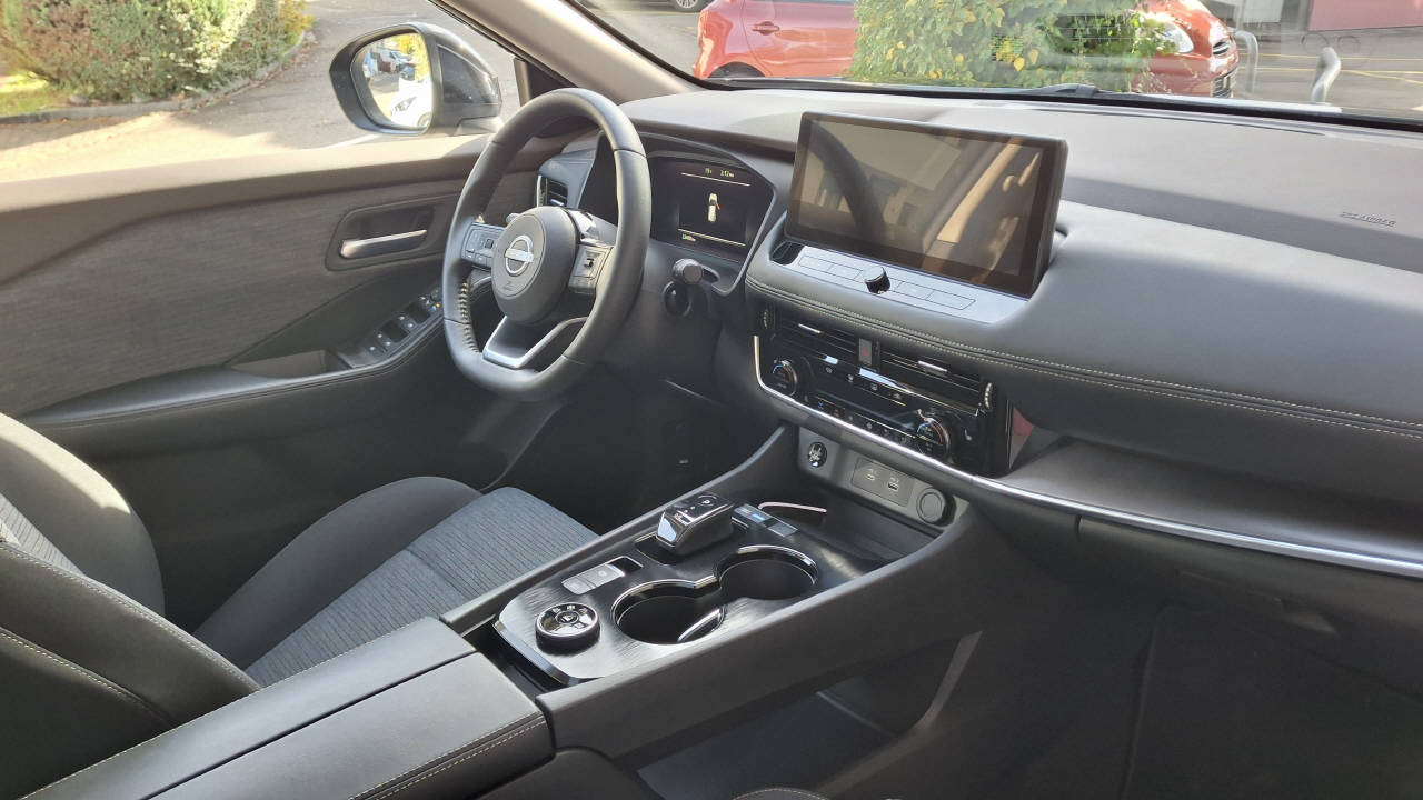 NISSAN X-Trail 1.5 VC-T N-Connecta e-4orce-image-6