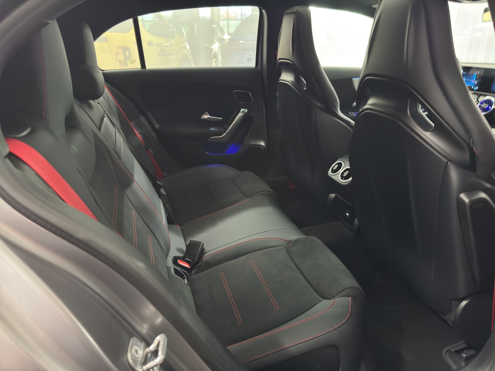 MERCEDES-BENZ AMG A 45 S 4Matic+-image-9