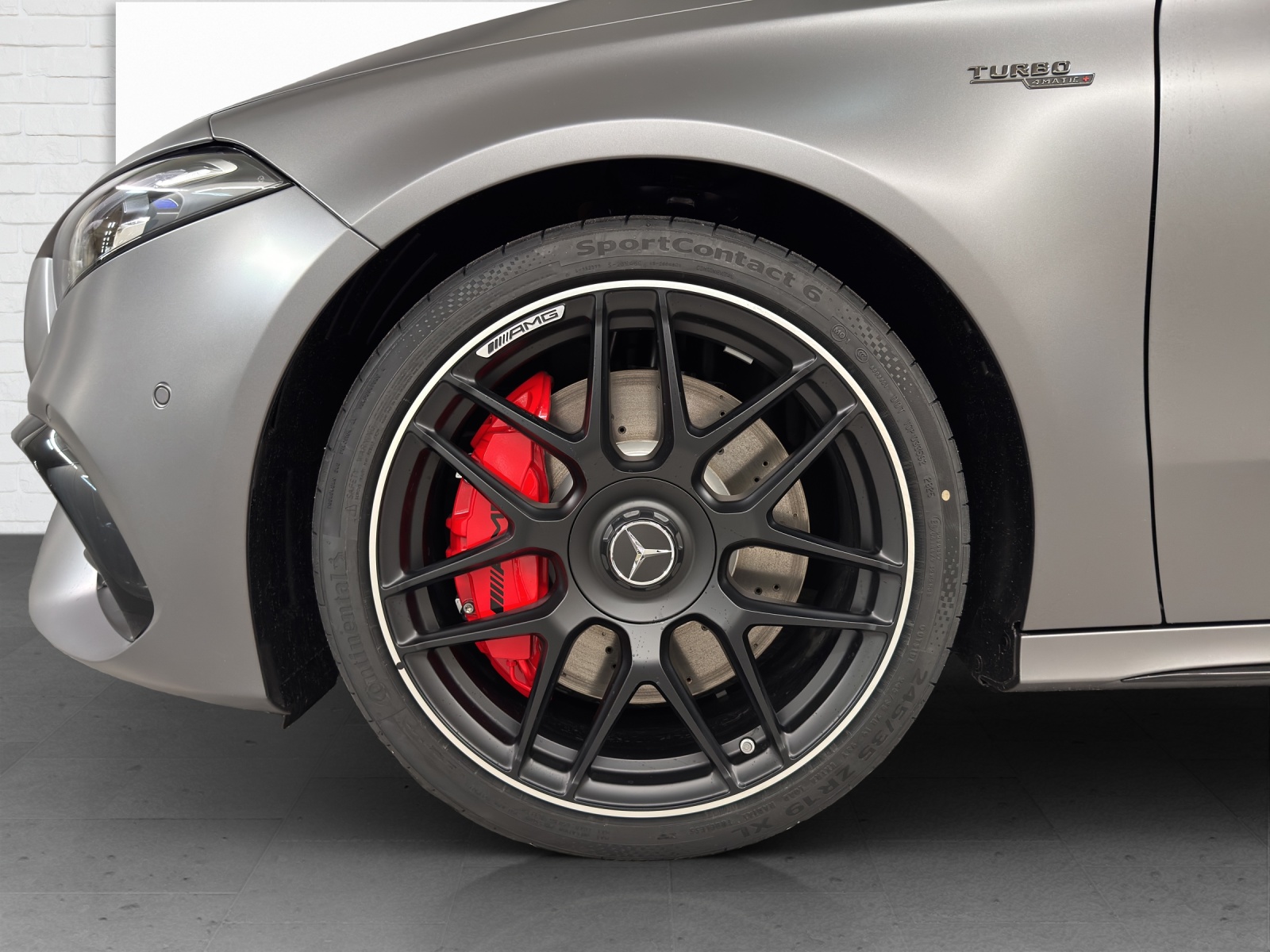 MERCEDES-BENZ AMG A 45 S 4Matic+-image-5