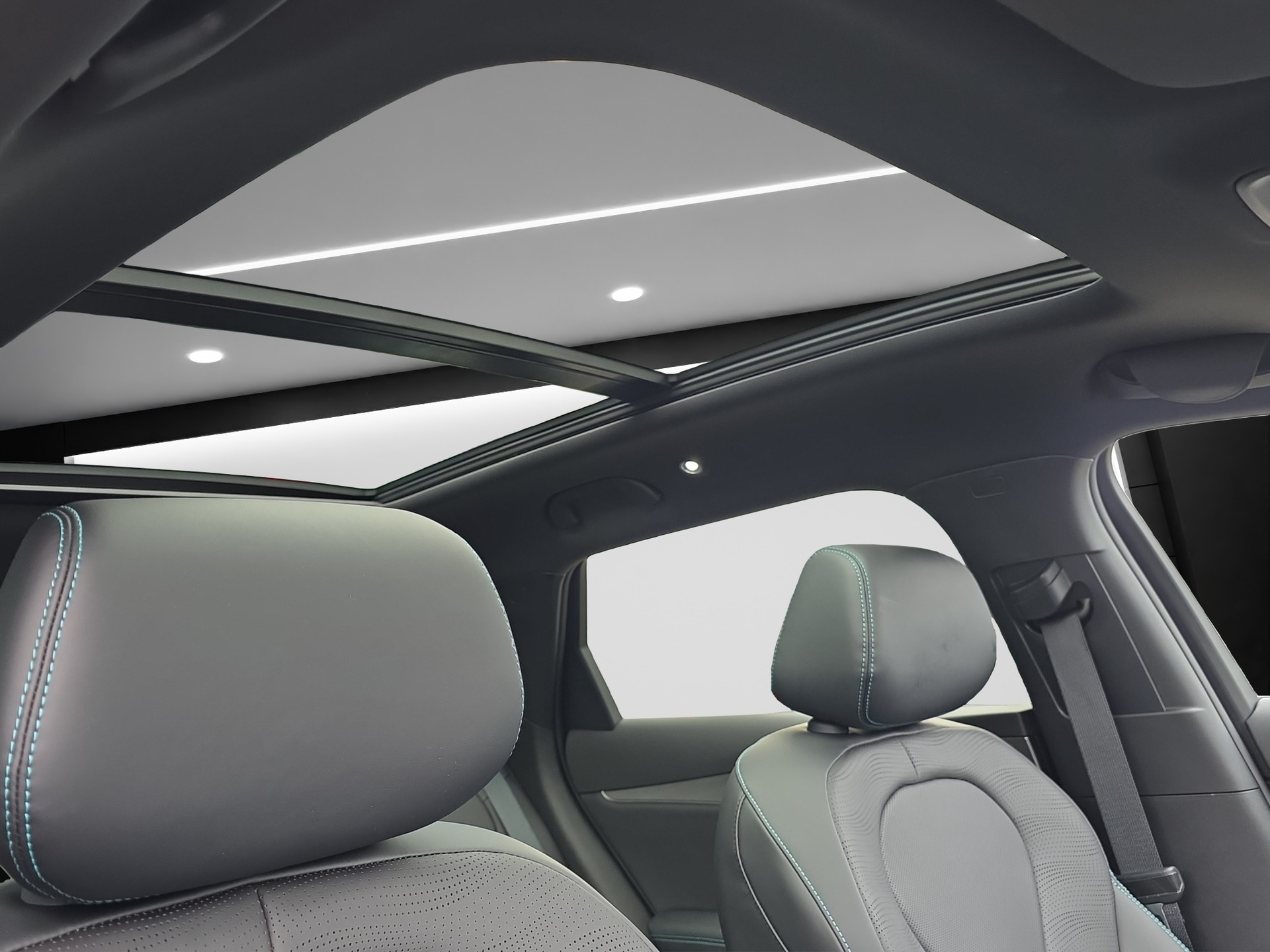 BYD Seal 6 DM-i Comfort Lite-image-13