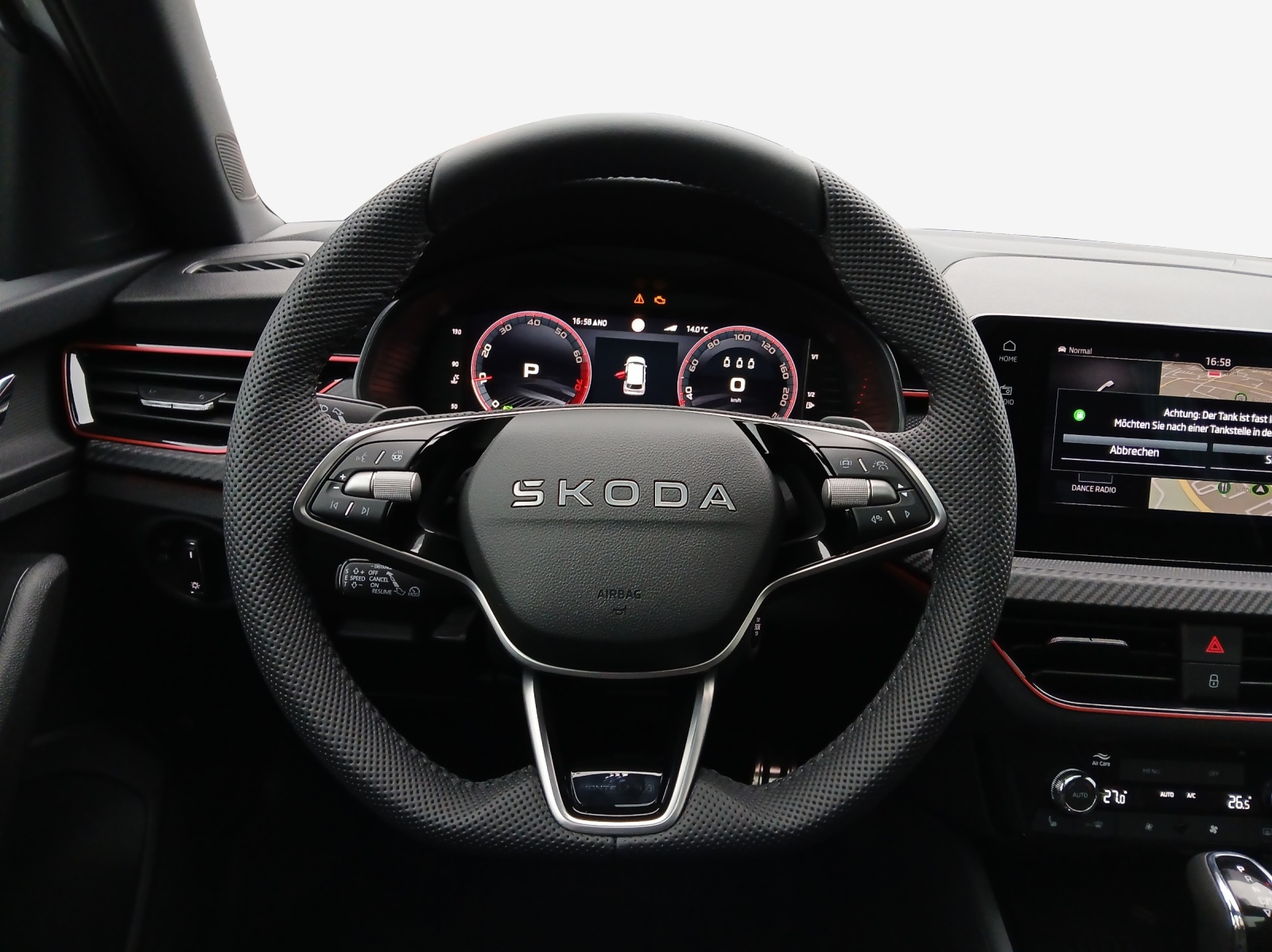 SKODA Kamiq 1.0 TSI Monte Carlo DSG-image-9
