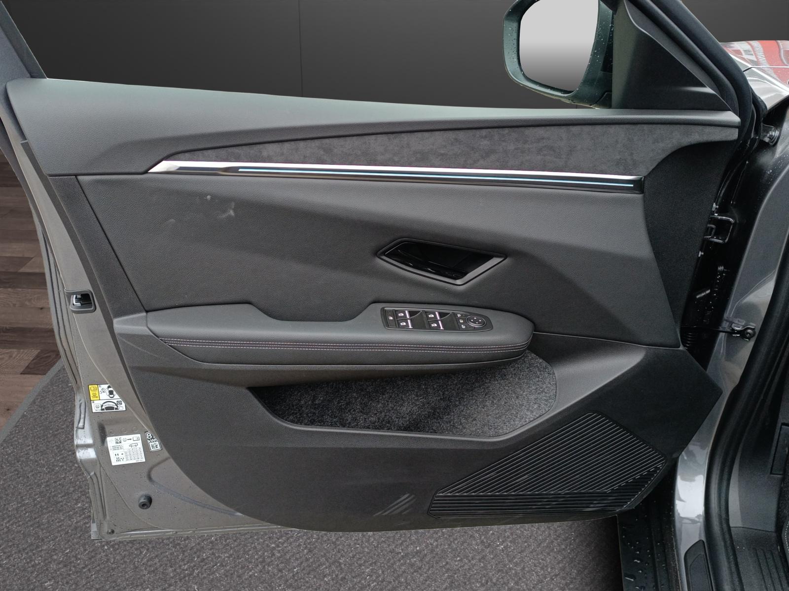 MITSUBISHI Eclipse Cross Instyle-image-17