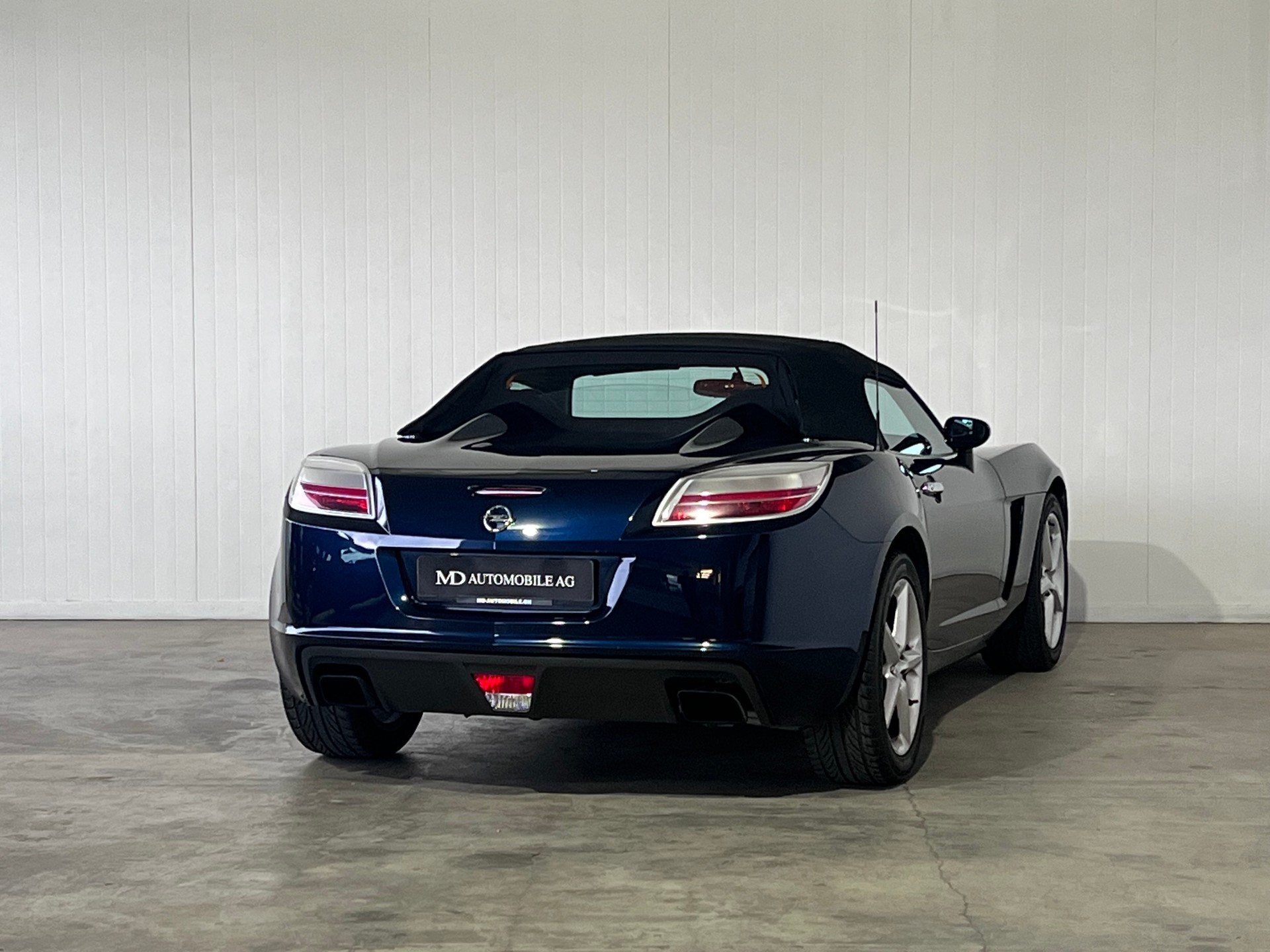 OPEL GT 2.0 Turbo-image-9