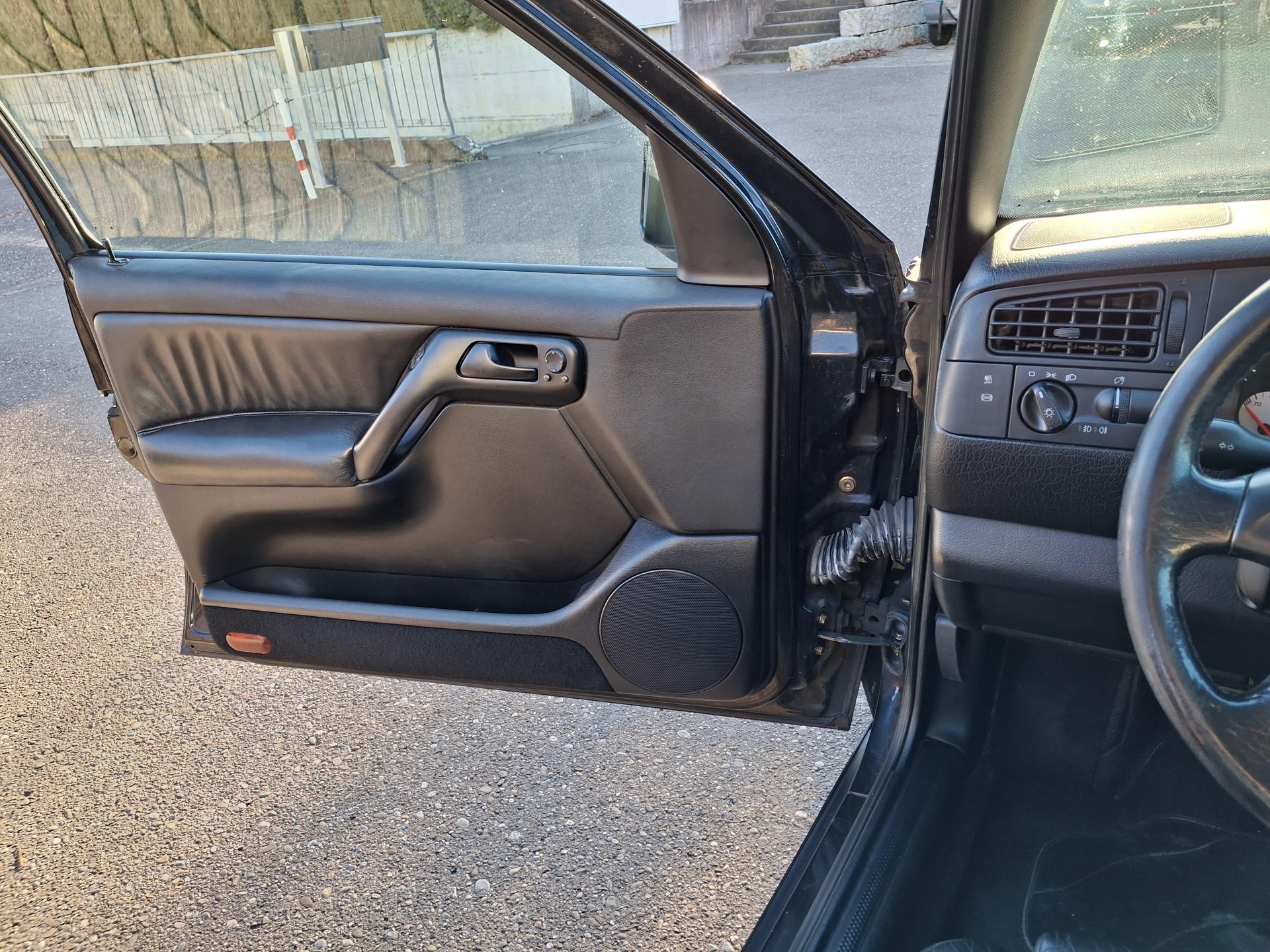 VW Golf 2800 VR6-image-7