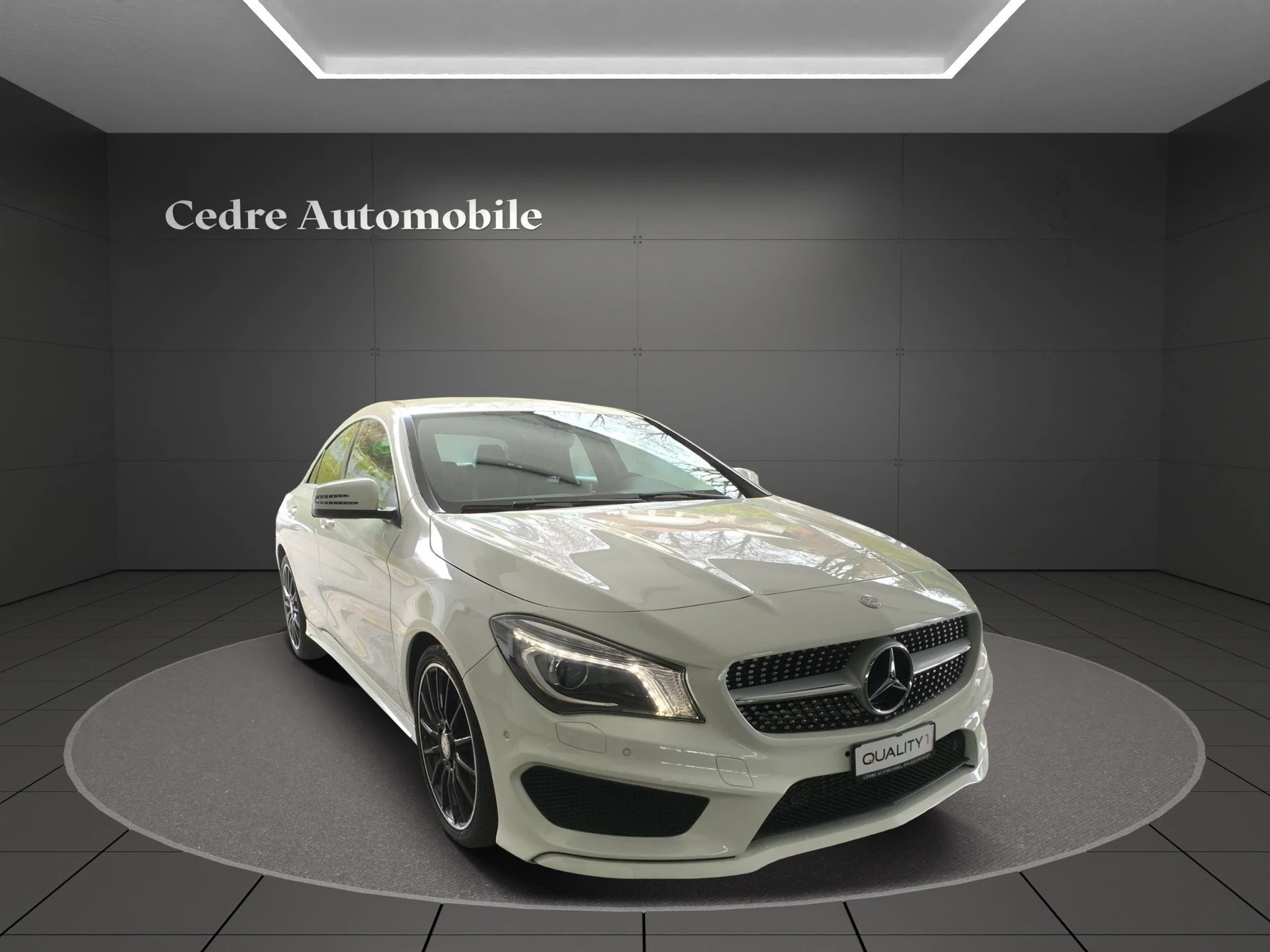 MERCEDES-BENZ CLA 220 CDI AMG Line 7G-DCT-image-1