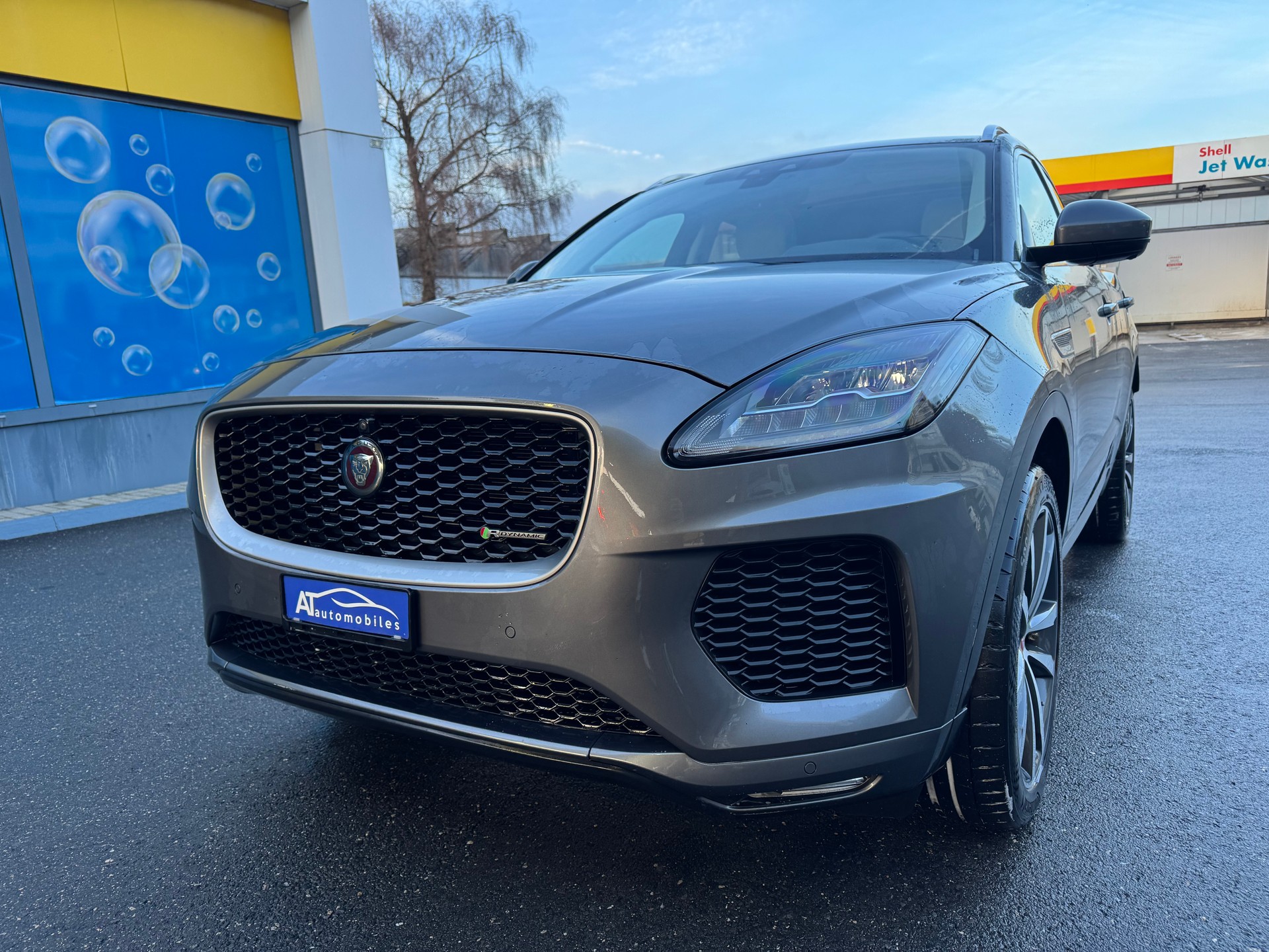 JAGUAR E-Pace 2.0 P250 R-Dynamic HSE AWD-image-1