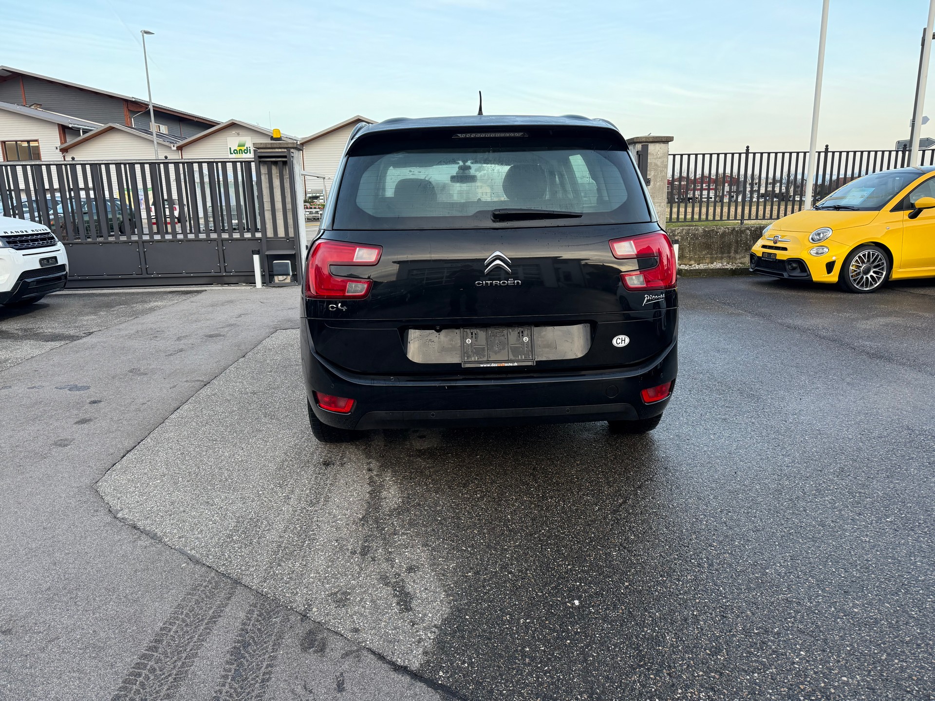 CITROEN Grand C4 Picasso 1.6 e-HDi Attraction EGS6-image-3