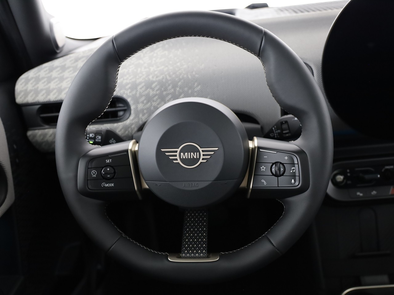 MINI Cooper 5 door S-image-15