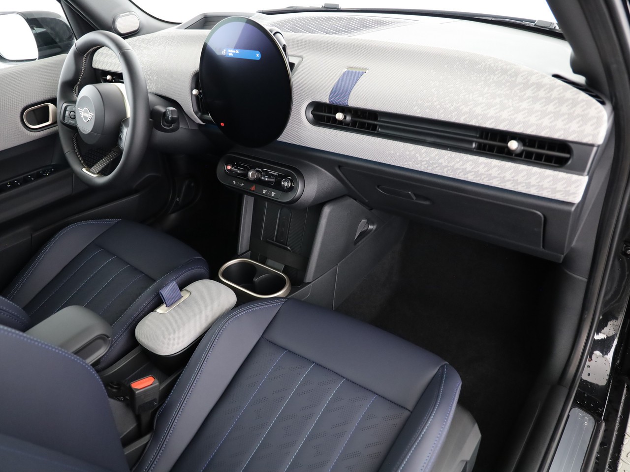 MINI Cooper 5 door S-image-11