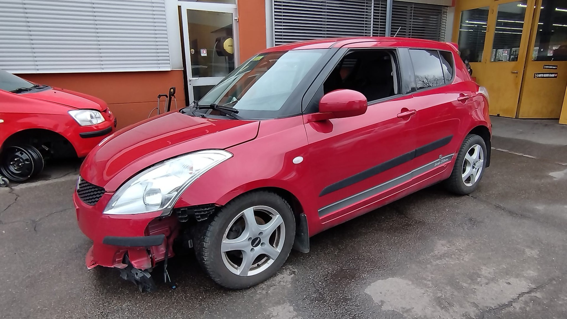 SUZUKI Swift 1.2i 16V GL Top Indigo Automatic-image-1