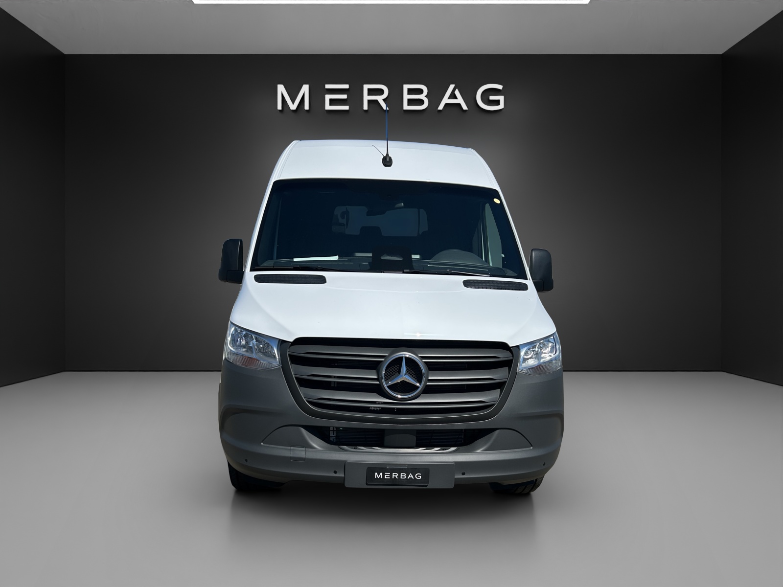 MERCEDES-BENZ Sprinter 319 CDI Standard 9G-TRONIC-image-1