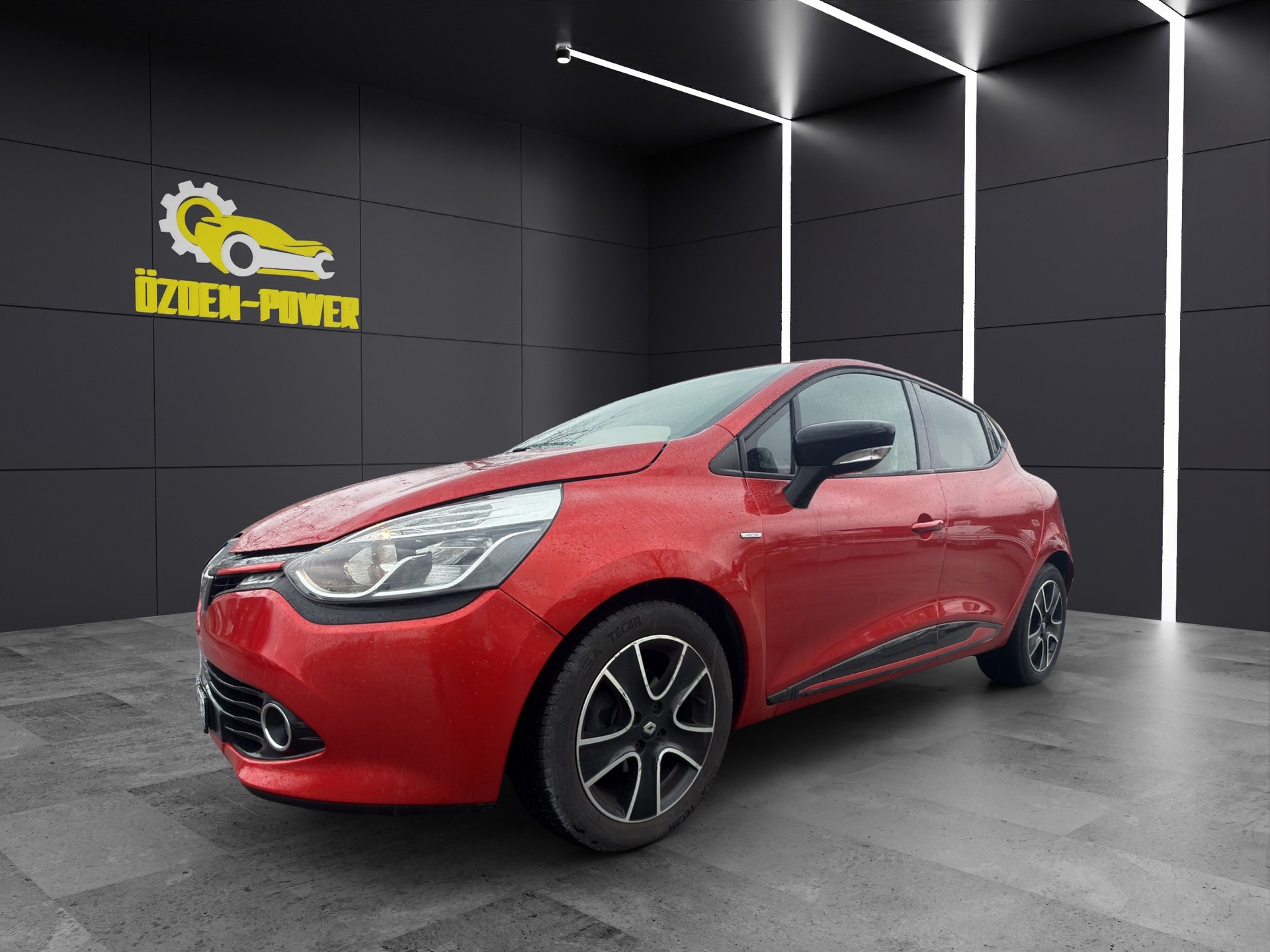 RENAULT *RESERVIERT*Clio 1.2 16V T Limited EDC-image-0