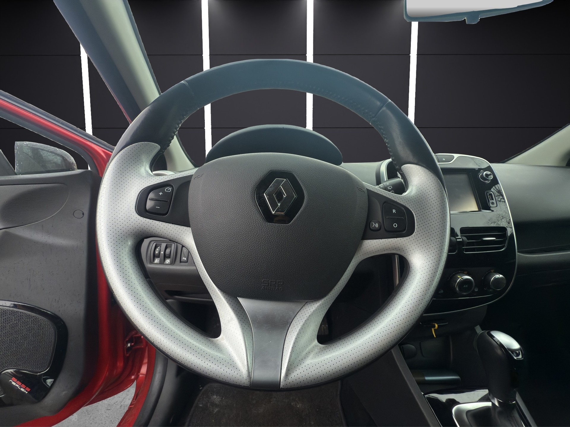 RENAULT *RESERVIERT*Clio 1.2 16V T Limited EDC-image-20