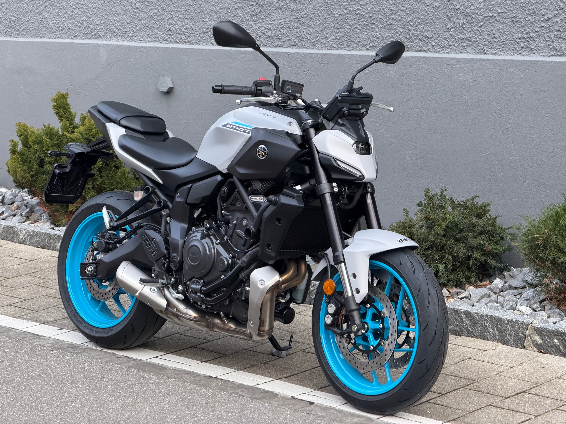 YAMAHA MT-07-image-12
