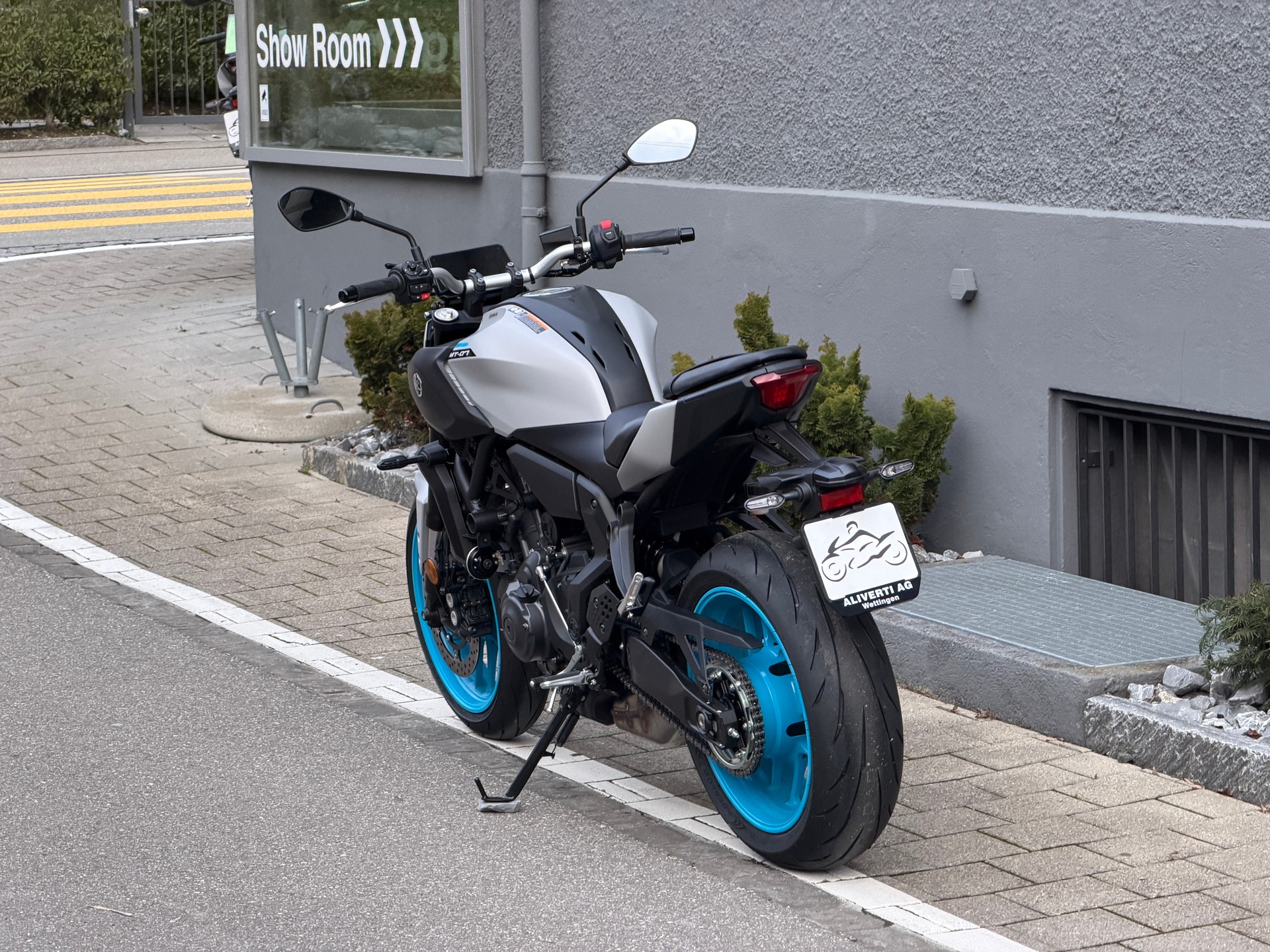 YAMAHA MT-07-image-7