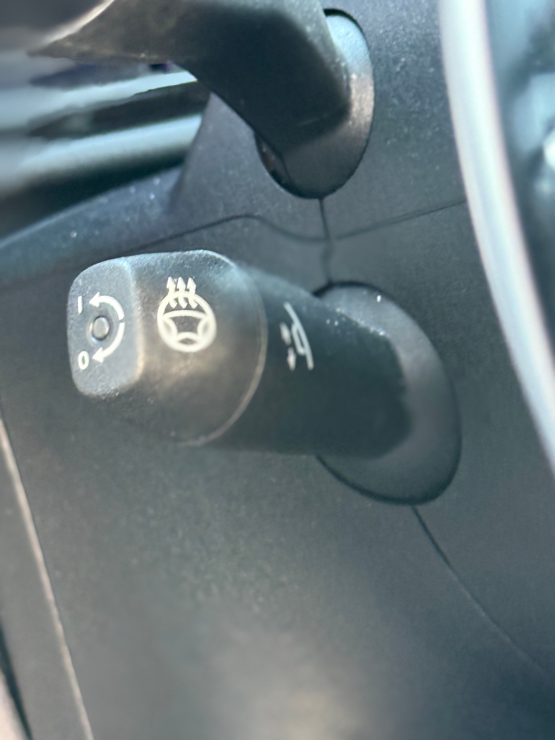 MERCEDES-BENZ G 63 AMG Speedshift Plus G-Tronic-image-19