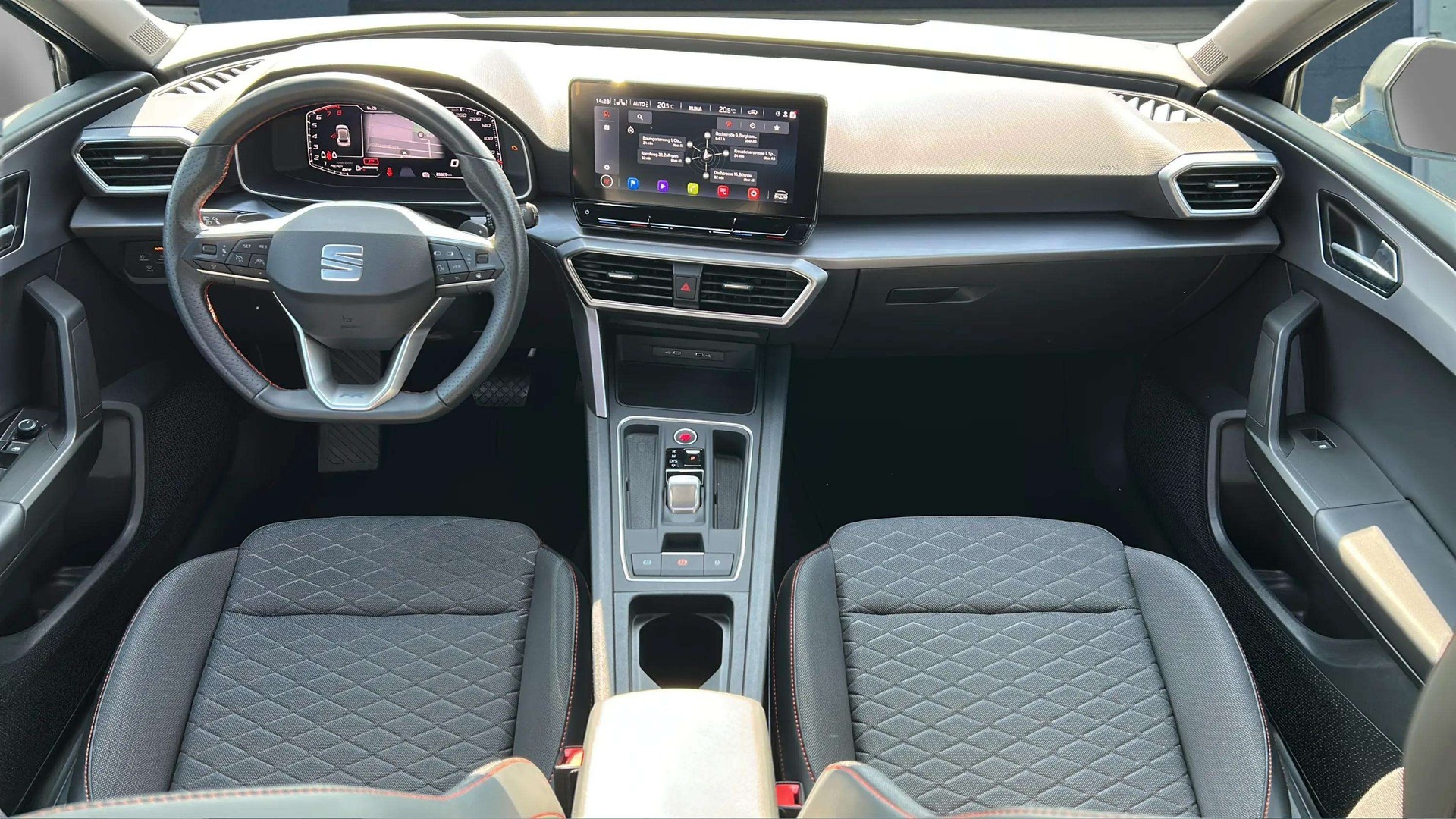 SEAT Leon 1.5 eTSI mHEV DSG FR mit 5J Werksgarantie oder bis 100000km-image-9