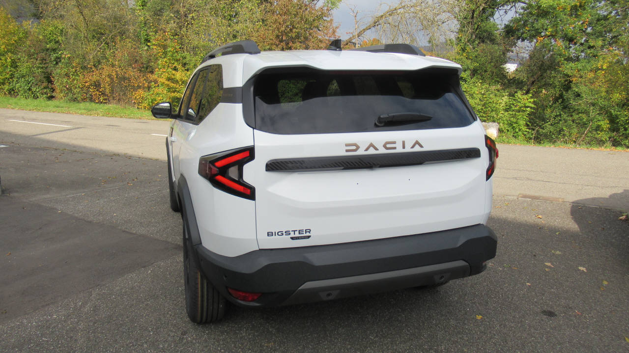 DACIA Bigster 1.8 Hybrid Extreme-image-2
