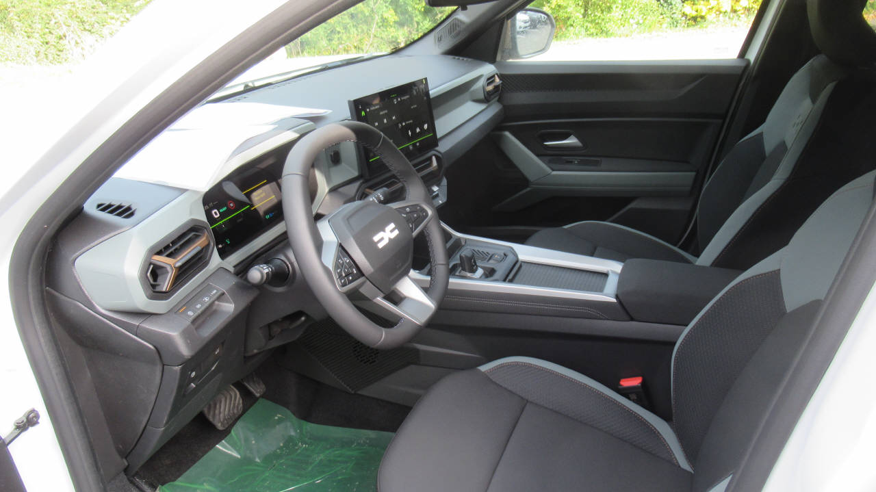 DACIA Bigster 1.8 Hybrid Extreme-image-4
