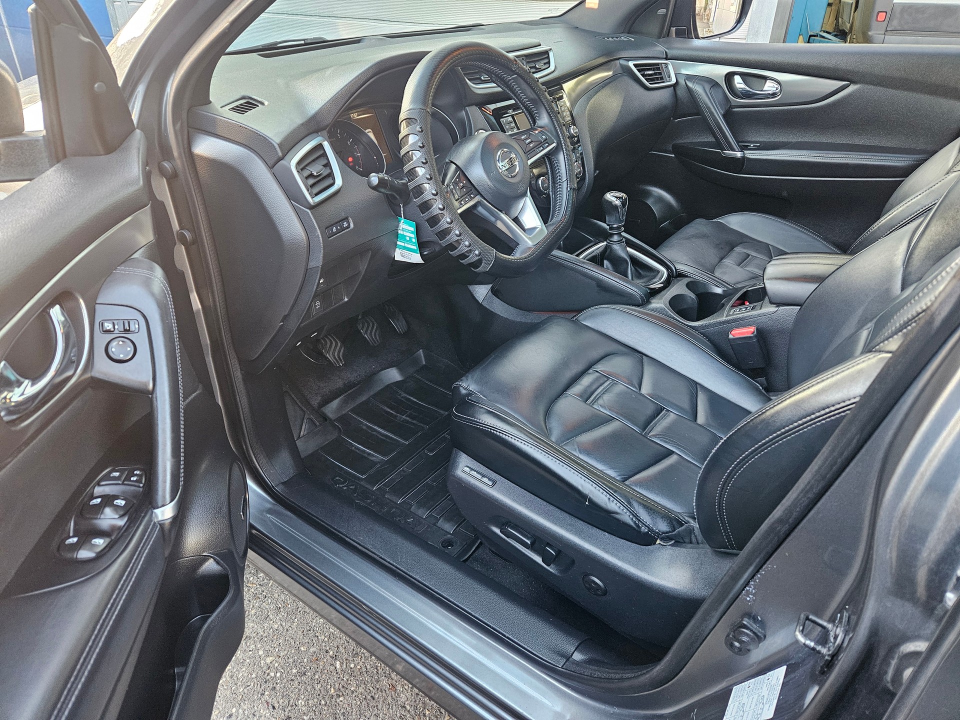 NISSAN Qashqai 1.6 DIG-T acenta-image-15