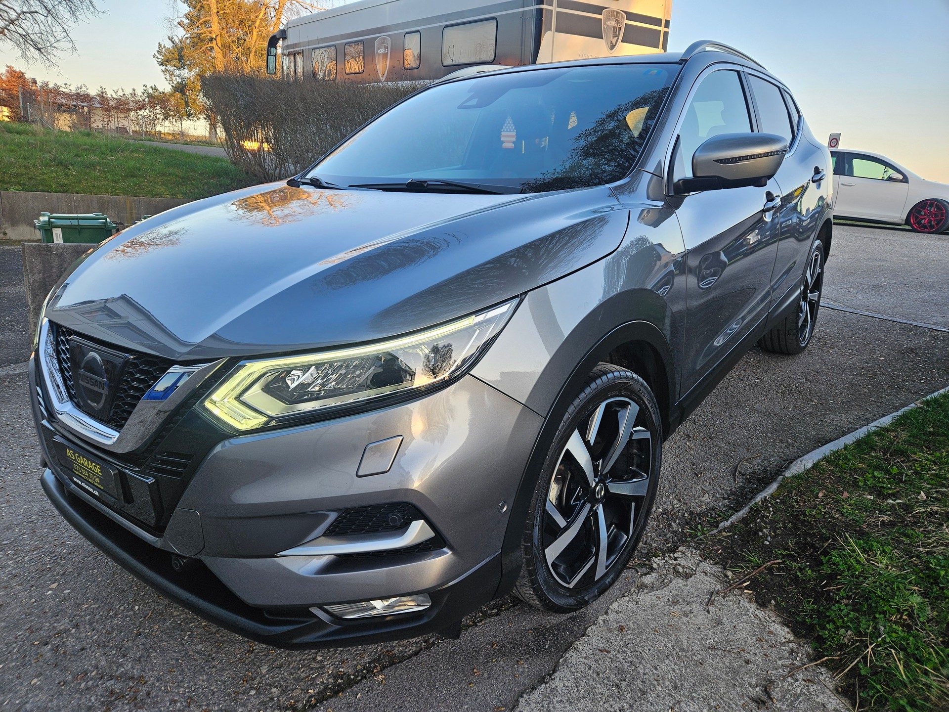 NISSAN Qashqai 1.6 DIG-T acenta-image-2
