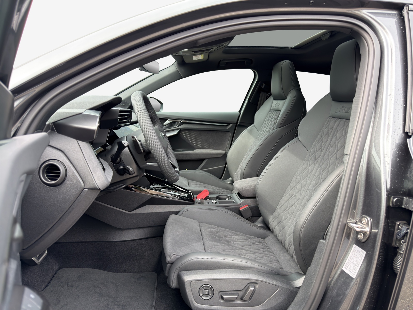 AUDI RS3 Sportback 2.5 TSI quattro S-tronic-image-7