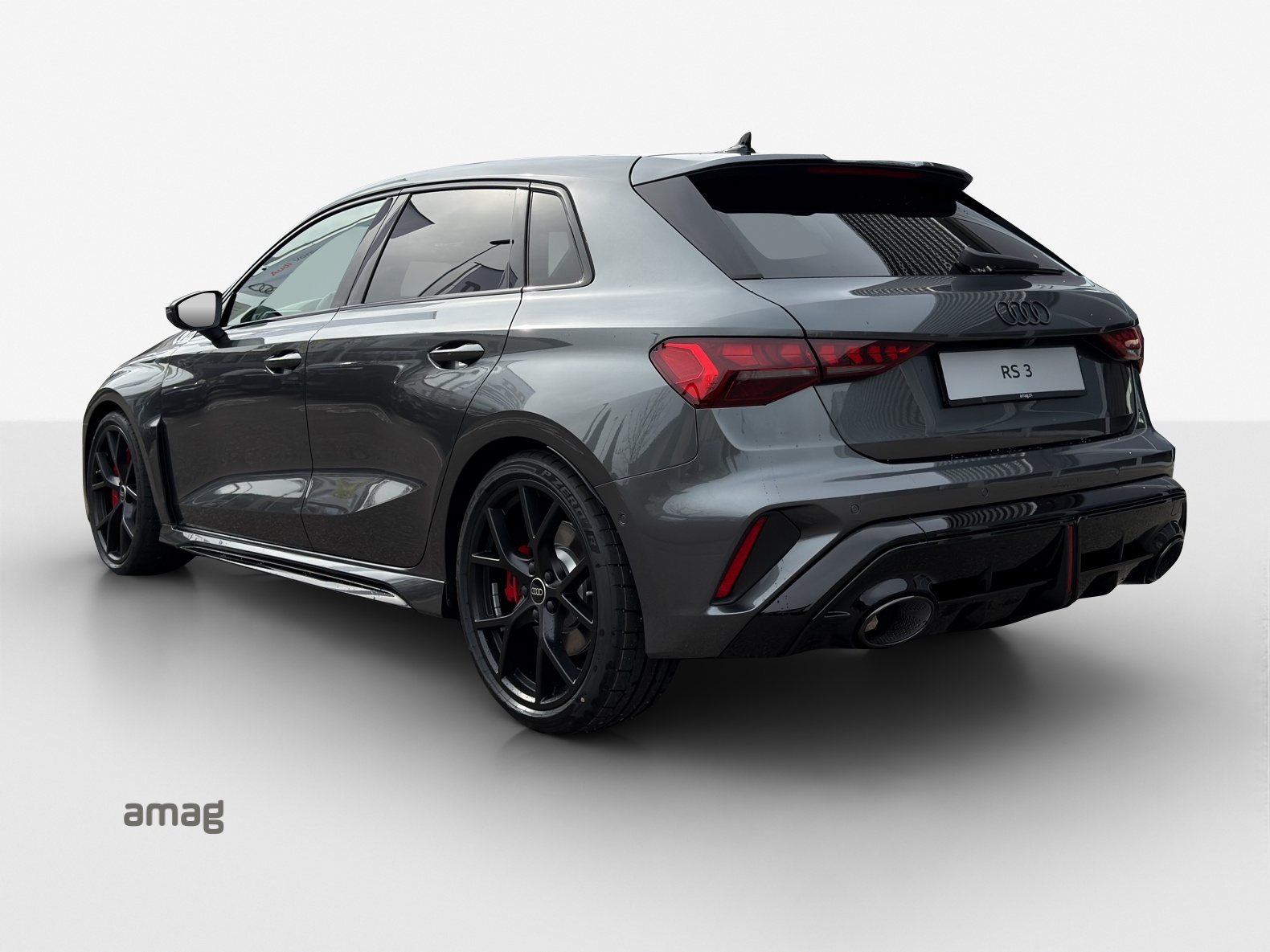 AUDI RS3 Sportback 2.5 TSI quattro S-tronic-image-2