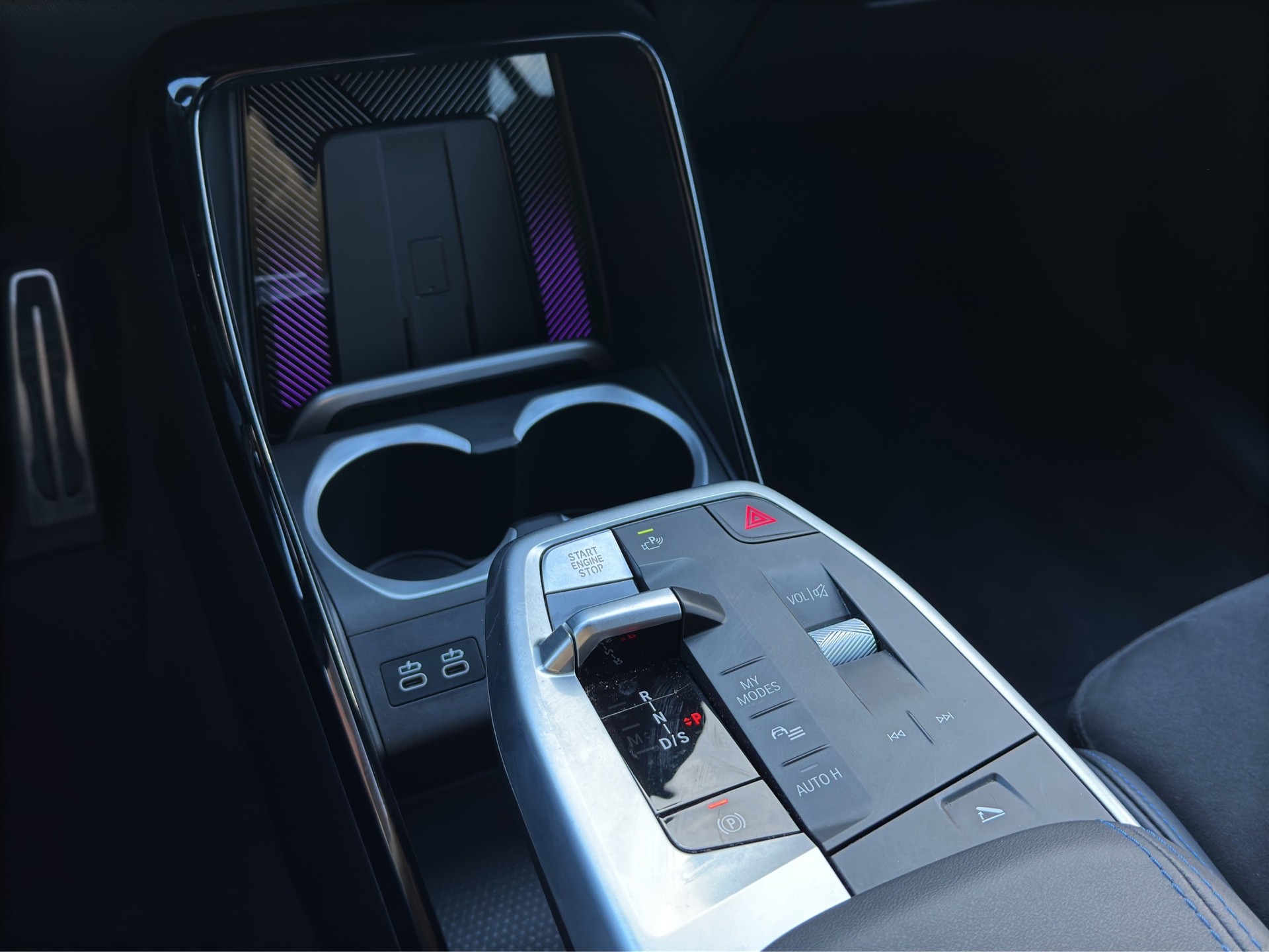 BMW X2 sDrive 20i M Sport Iconic Glow-image-15