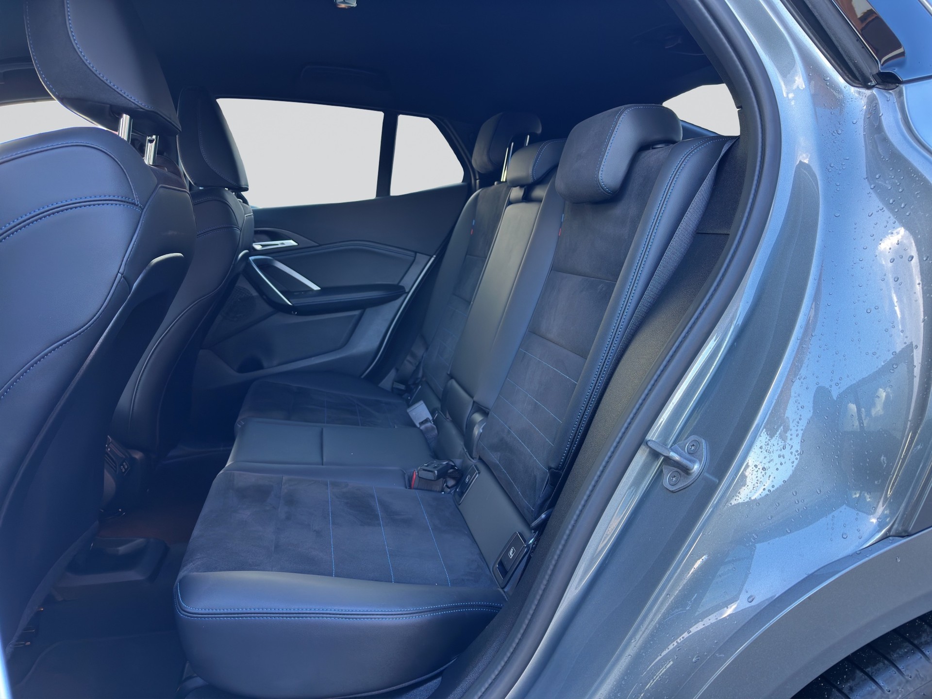 BMW X2 sDrive 20i M Sport Iconic Glow-image-7