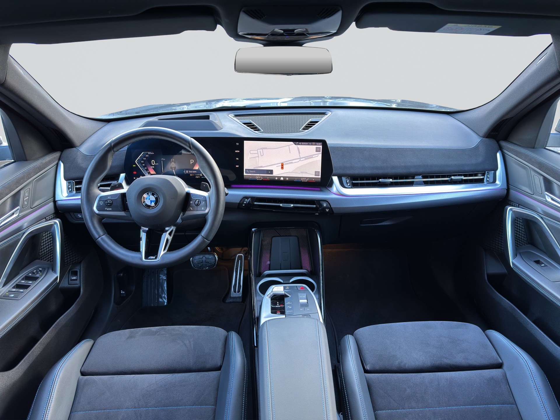 BMW X2 sDrive 20i M Sport Iconic Glow-image-16