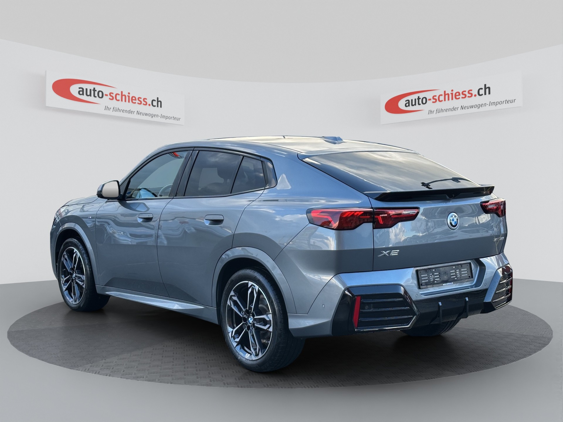 BMW X2 sDrive 20i M Sport Iconic Glow-image-2