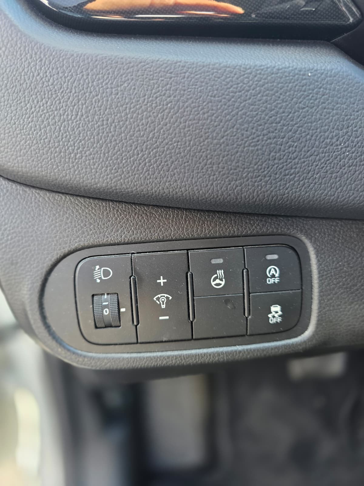 KIA Carens 1.7 CRDi Trend DCT-image-15