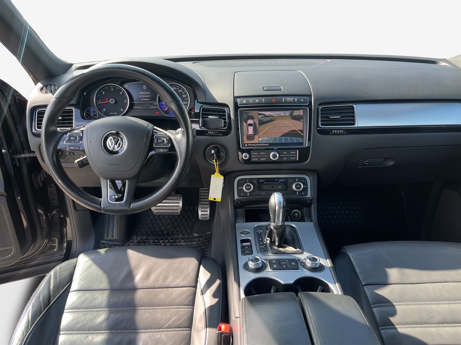 VW Touareg 3.0 TDI BMT Peak Tiptronic-image-8