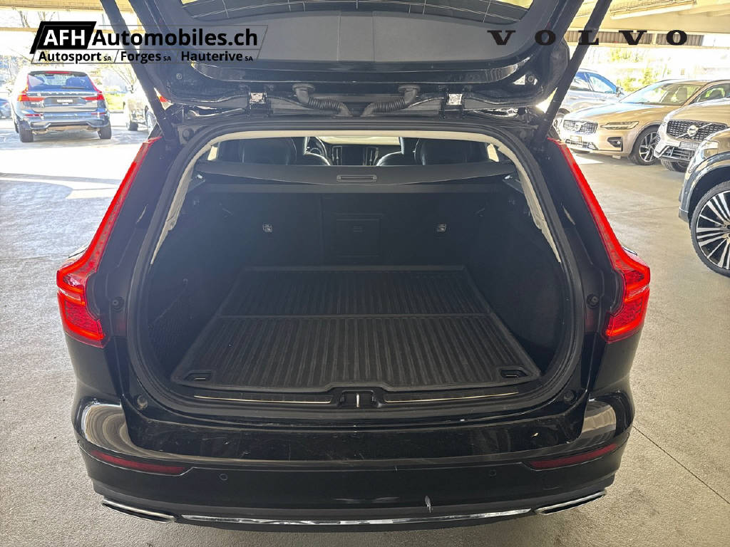 VOLVO V60 2.0 B4 Inscription-image-9