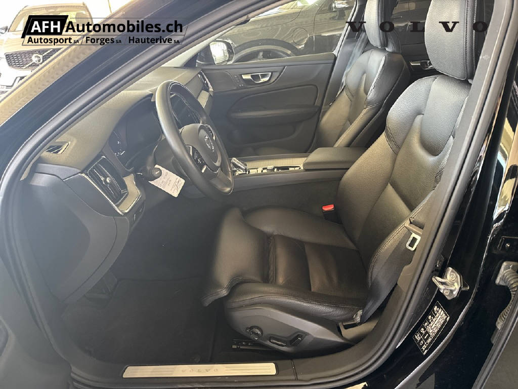 VOLVO V60 2.0 B4 Inscription-image-13