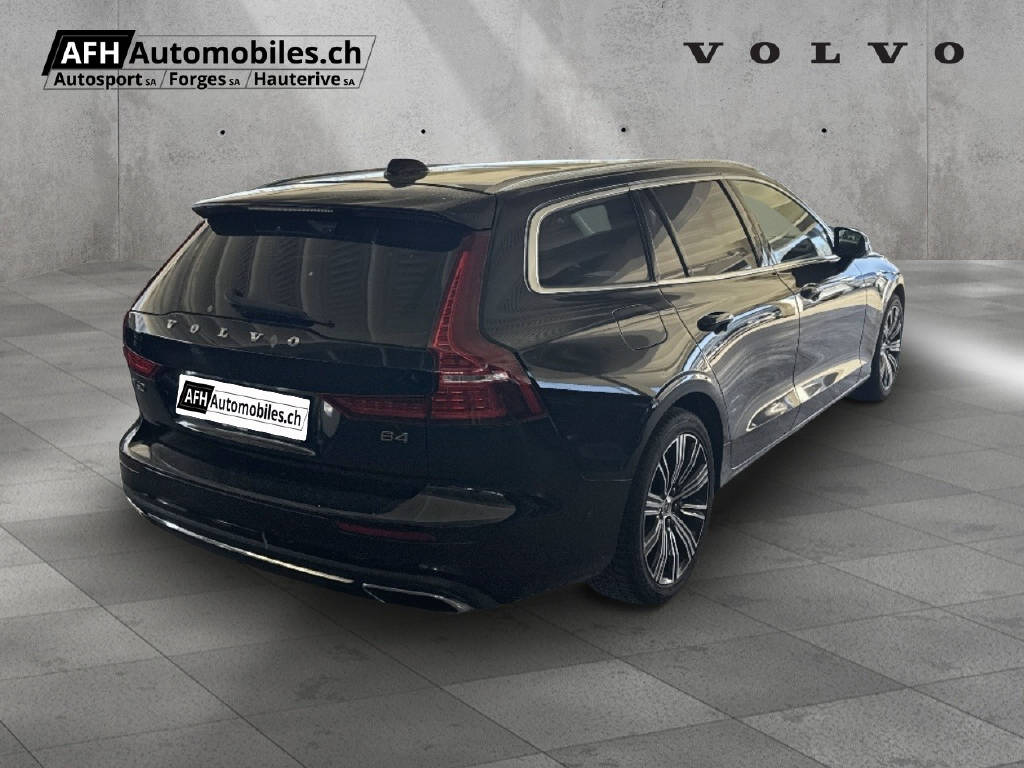 VOLVO V60 2.0 B4 Inscription-image-4