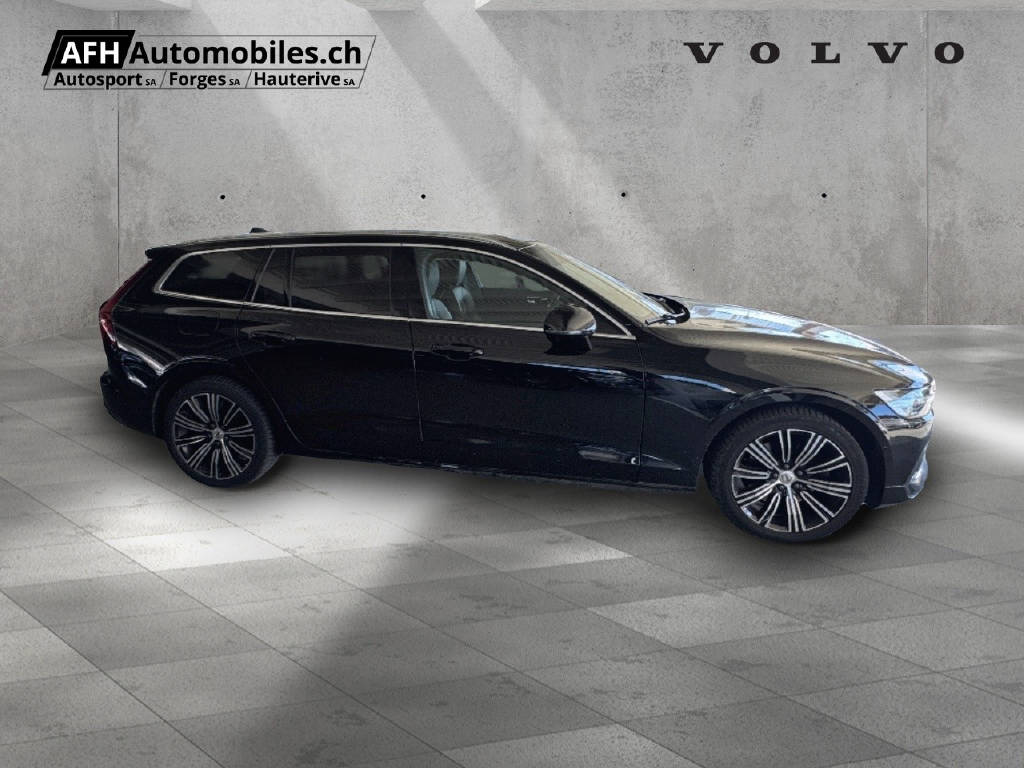 VOLVO V60 2.0 B4 Inscription-image-5