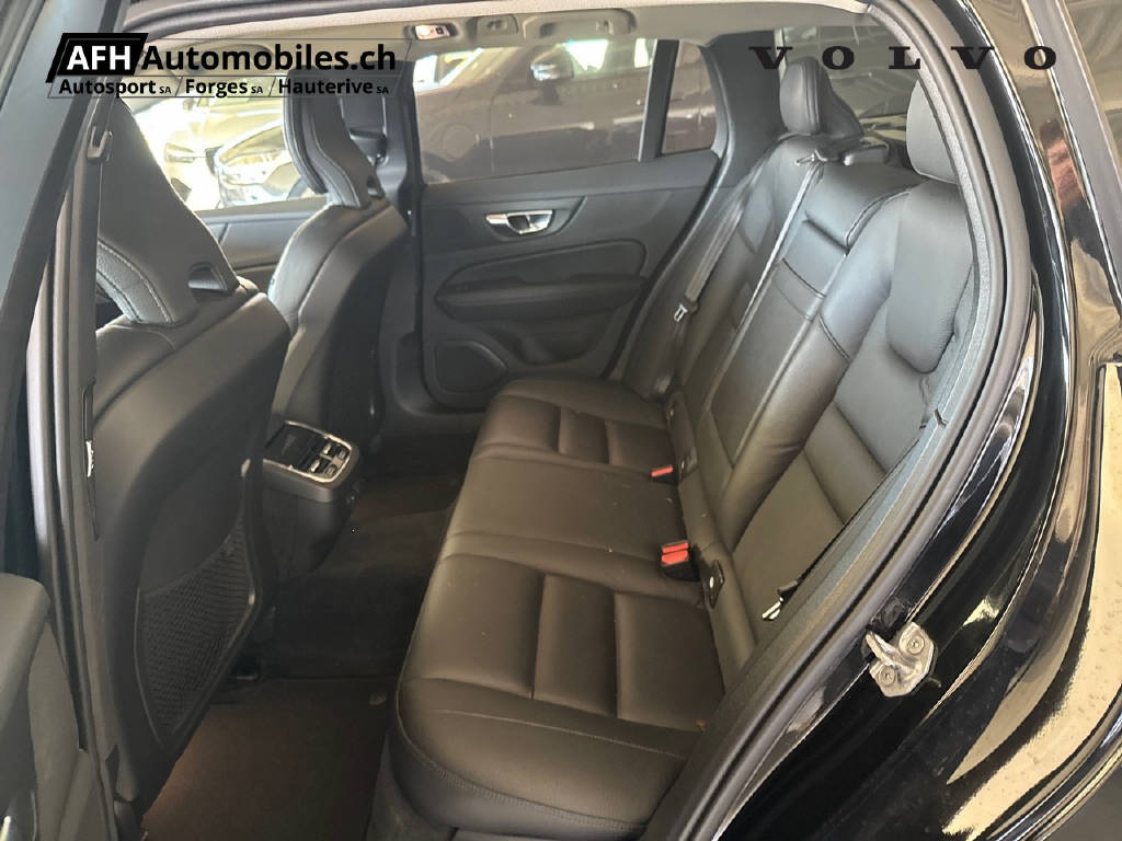 VOLVO V60 2.0 B4 Inscription-image-14