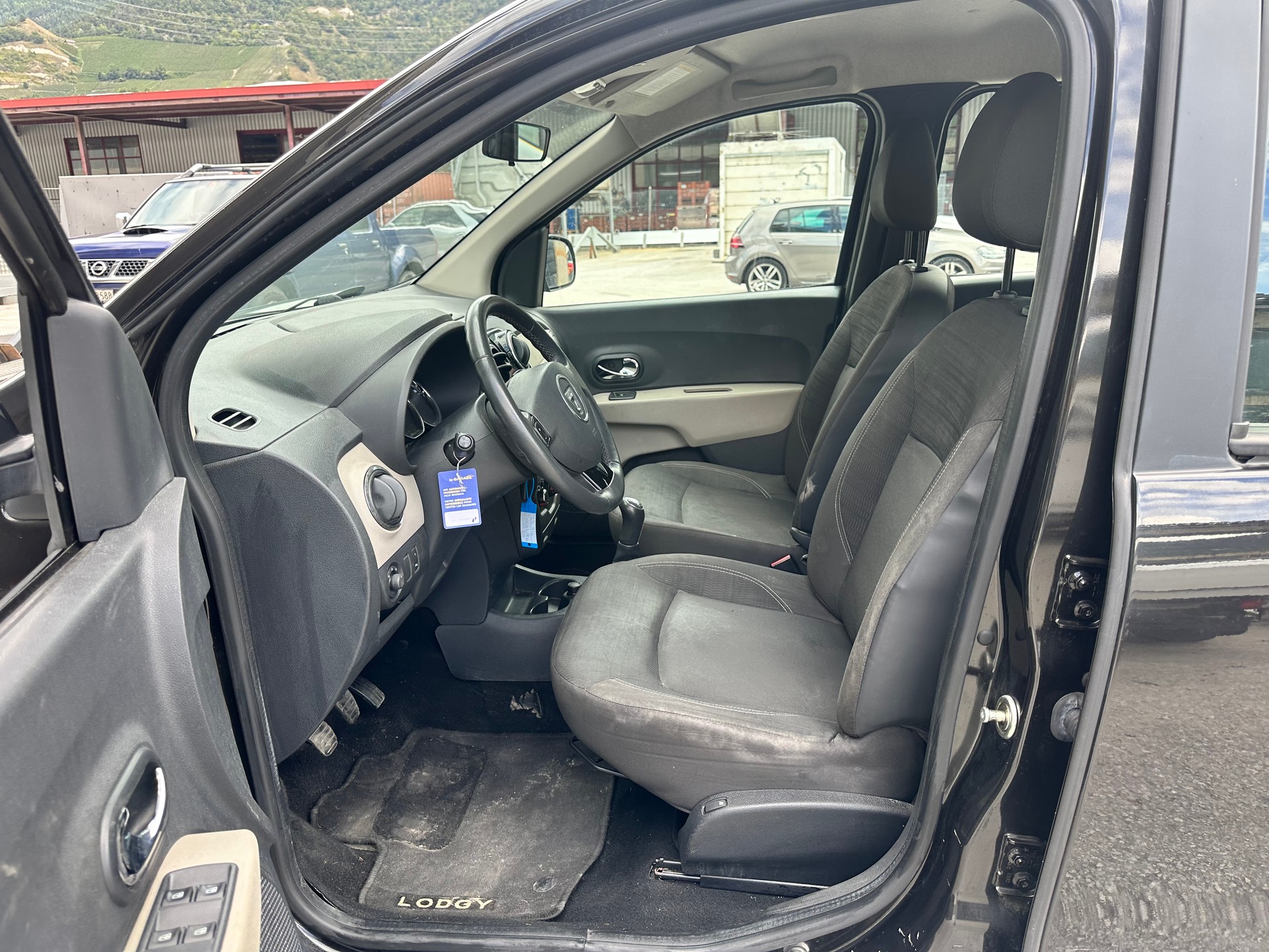 DACIA Lodgy 1.2 Turbo Ambiance 7PL-image-8