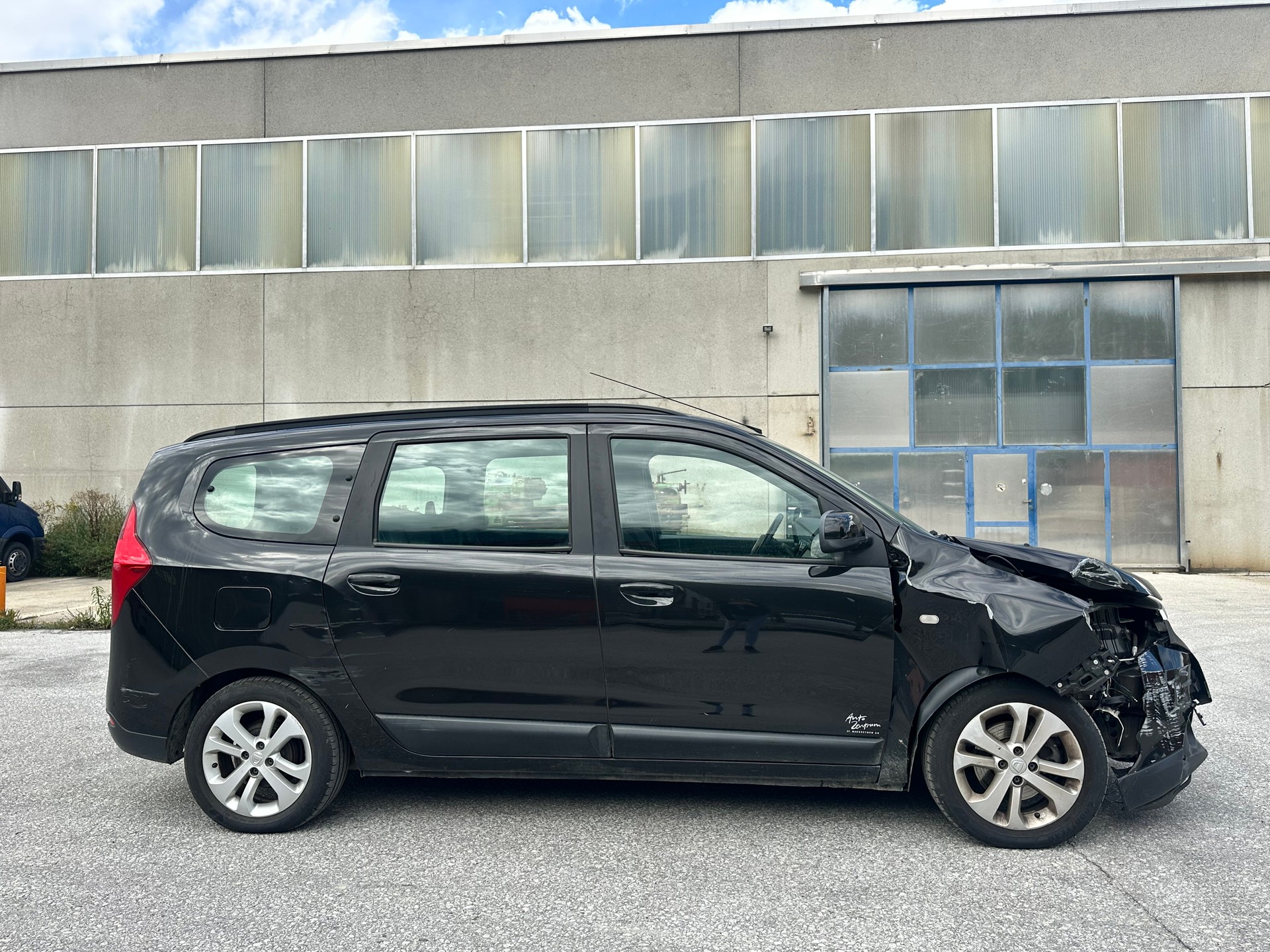 DACIA Lodgy 1.2 Turbo Ambiance 7PL-image-6