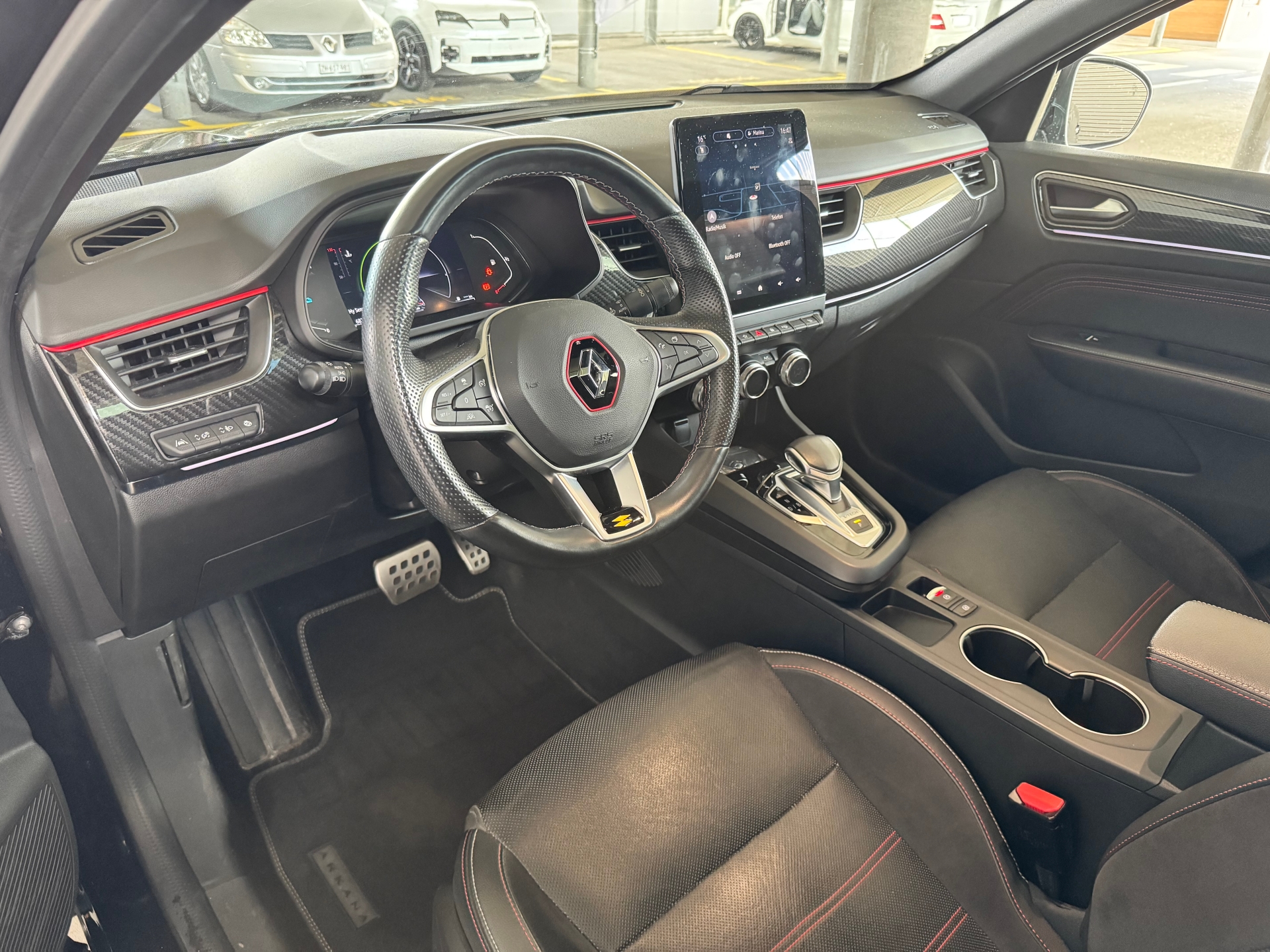 RENAULT Arkana 1.6 E-Tech Engineered-image-4